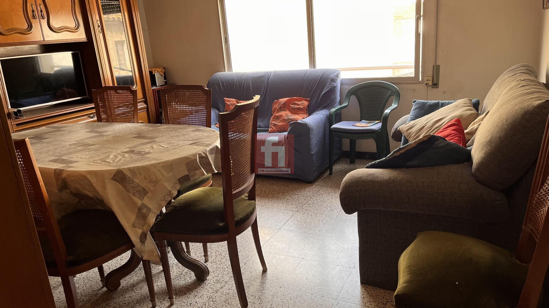 For sale of house in Arboç l