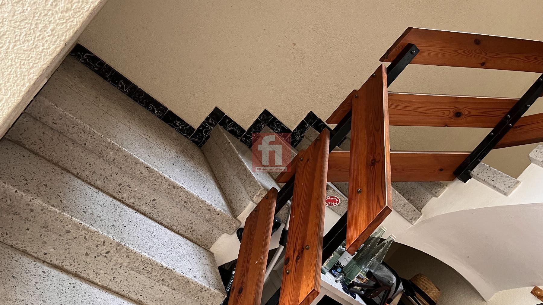 For sale of house in Arboç l