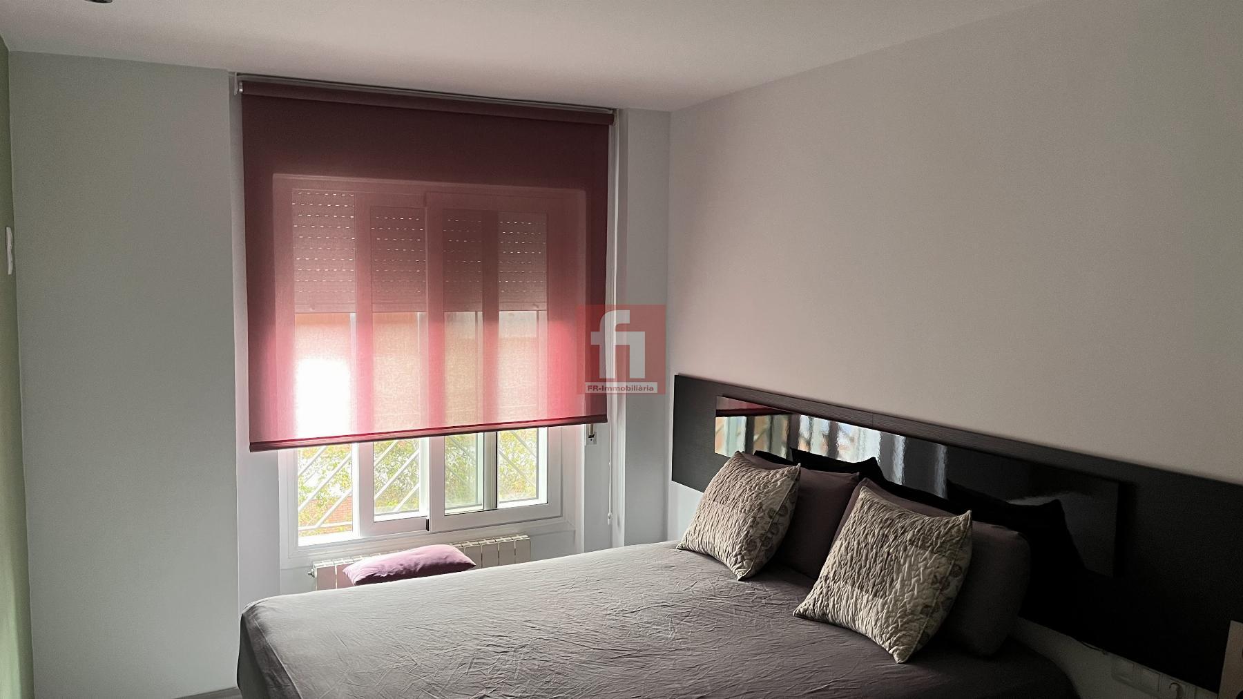 For sale of flat in Vilanova i la Geltrú