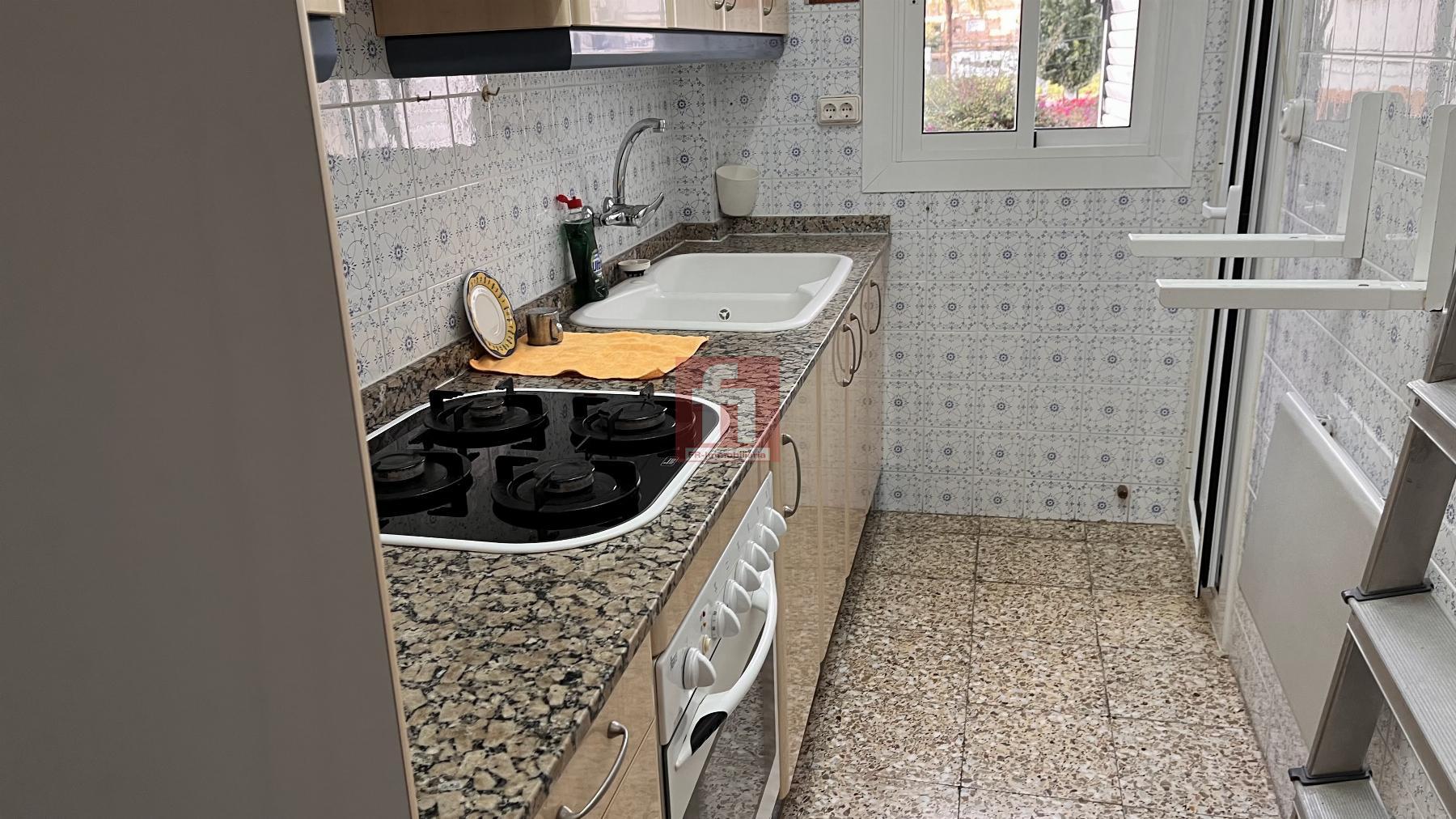 For sale of flat in Cunit