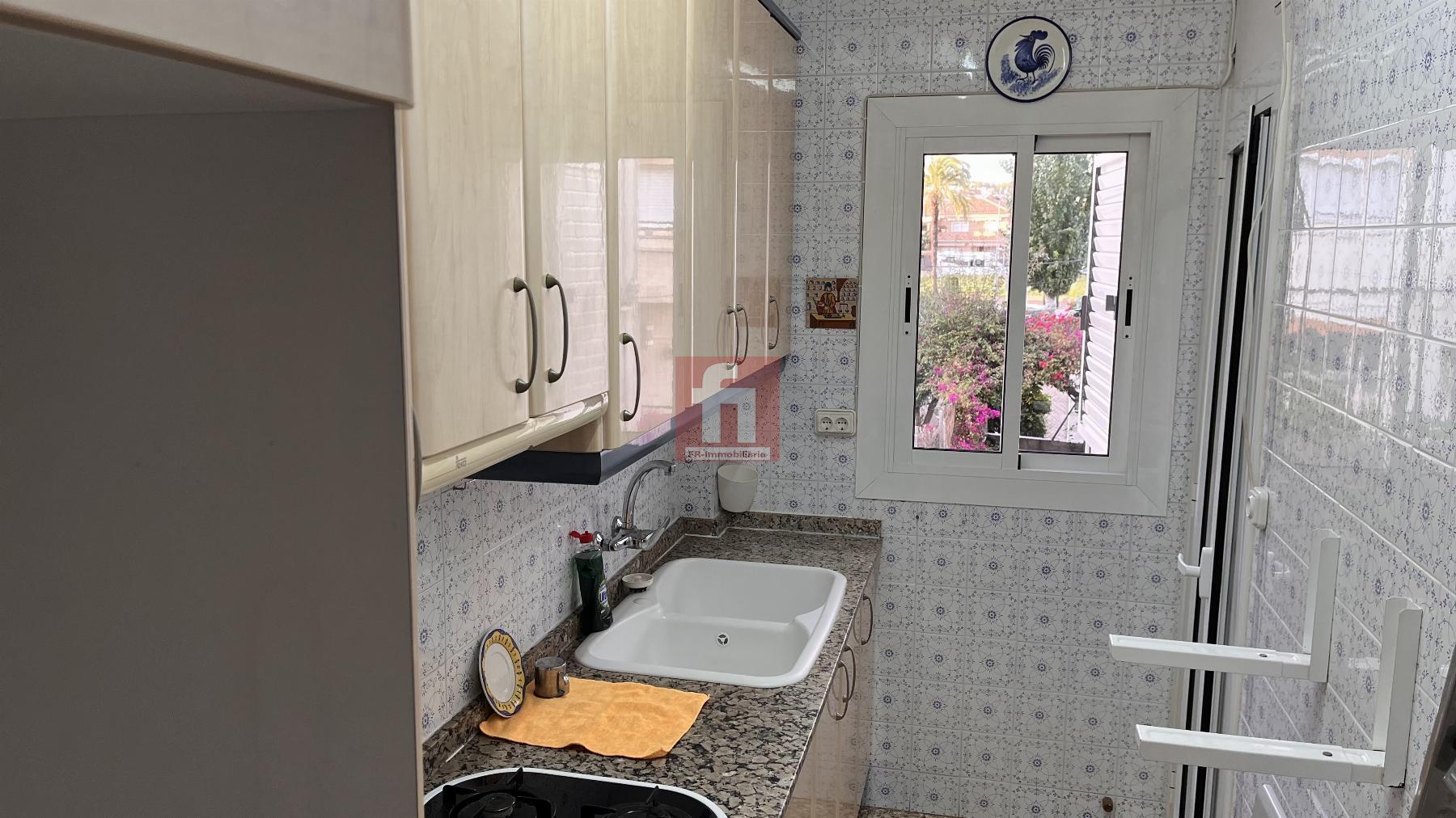 For sale of flat in Cunit