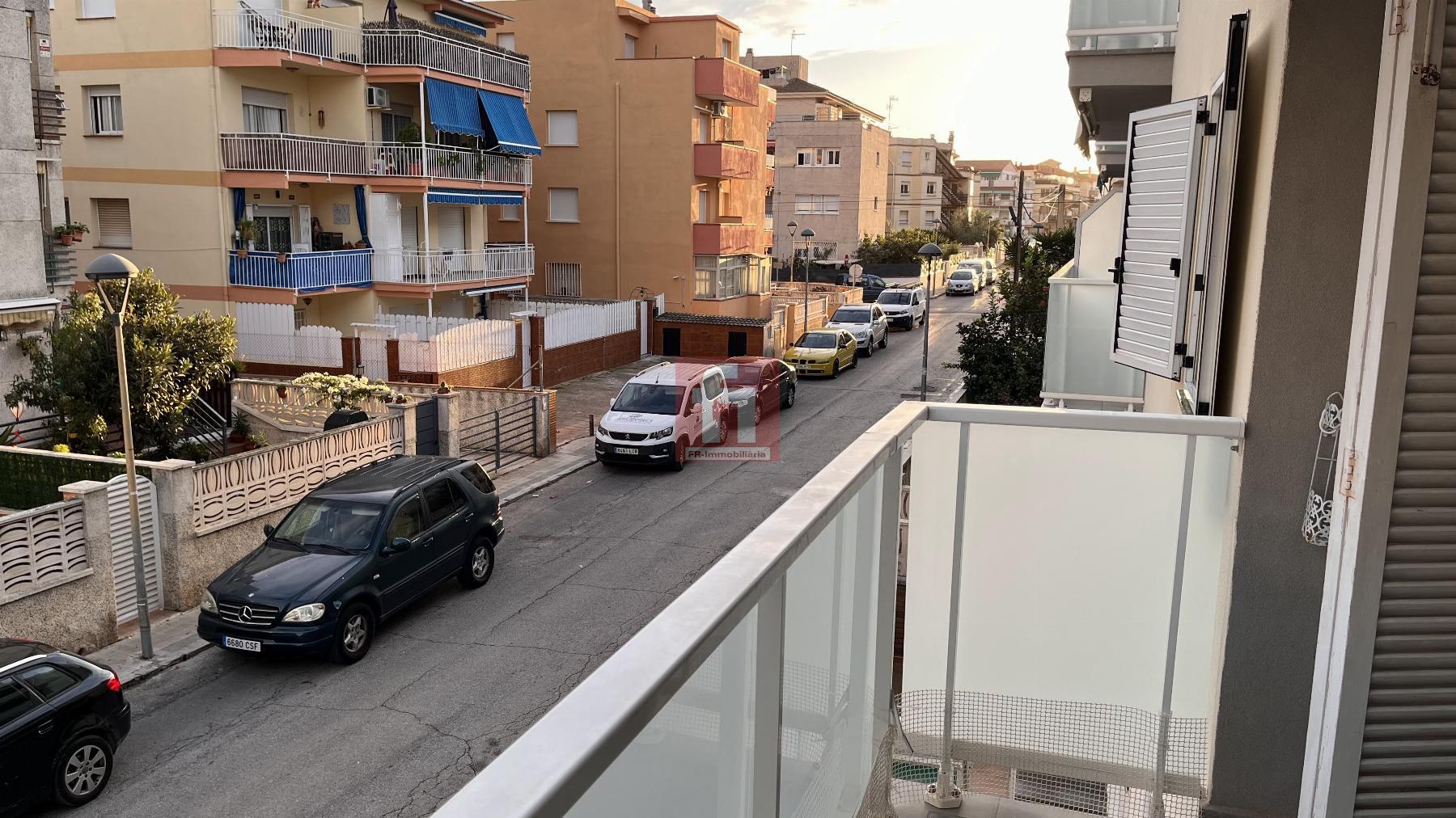 For sale of flat in Cunit