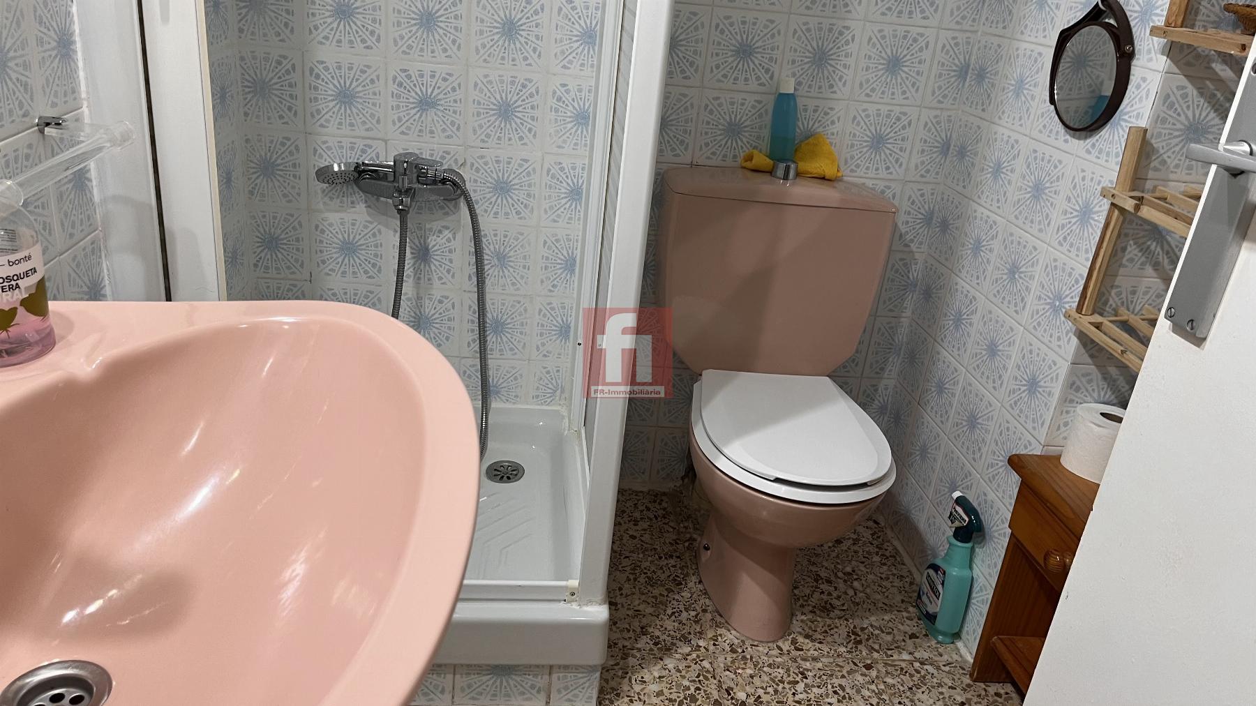 For sale of flat in Cunit