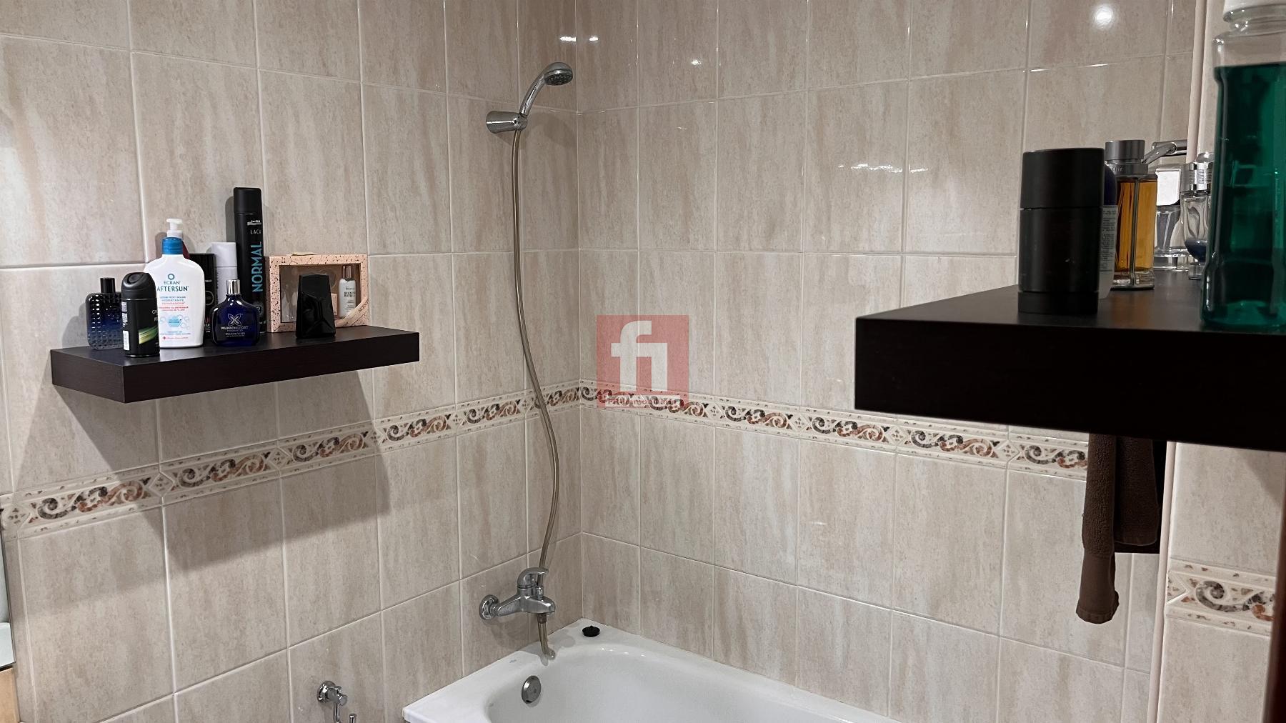 For sale of flat in Arboç l