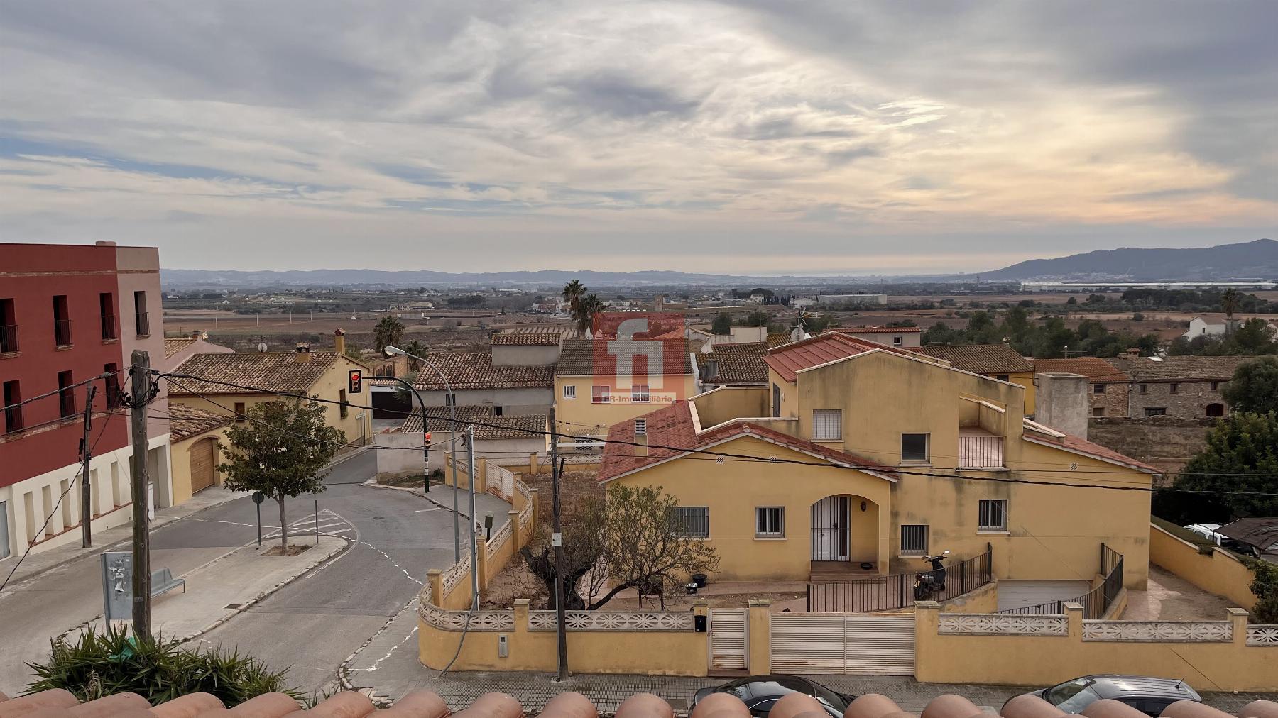 For sale of house in Sant Jaume dels Domenys