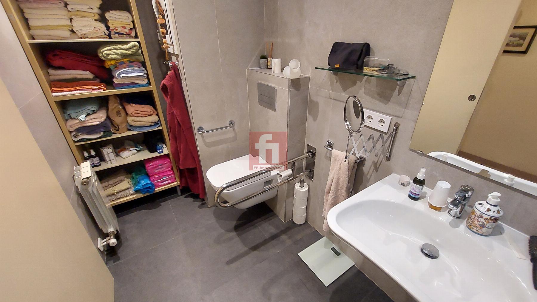 Til salg fra etage i Sabadell