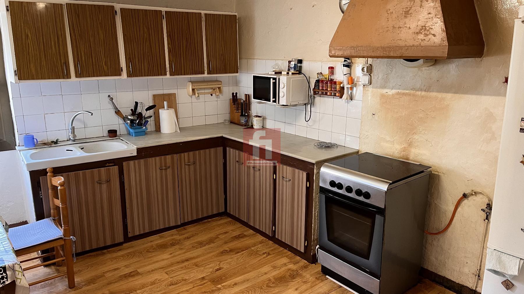 For sale of house in Falset