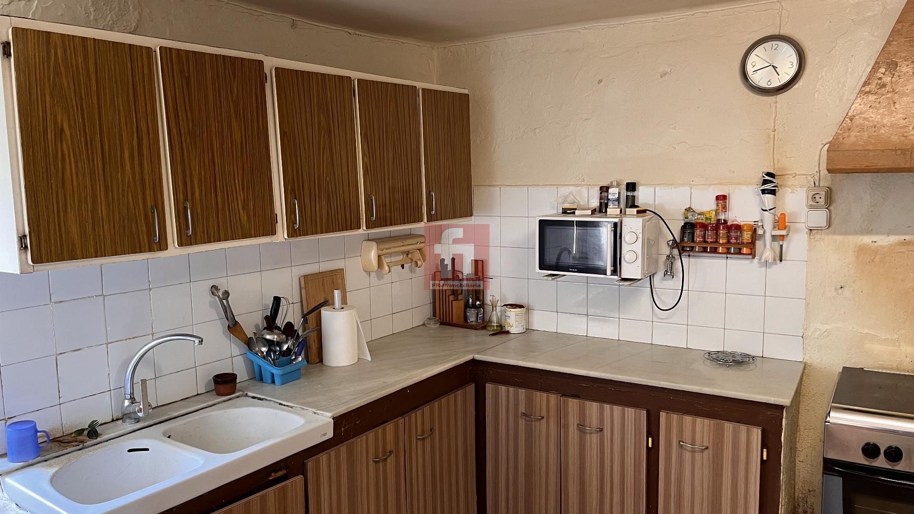 For sale of house in Falset