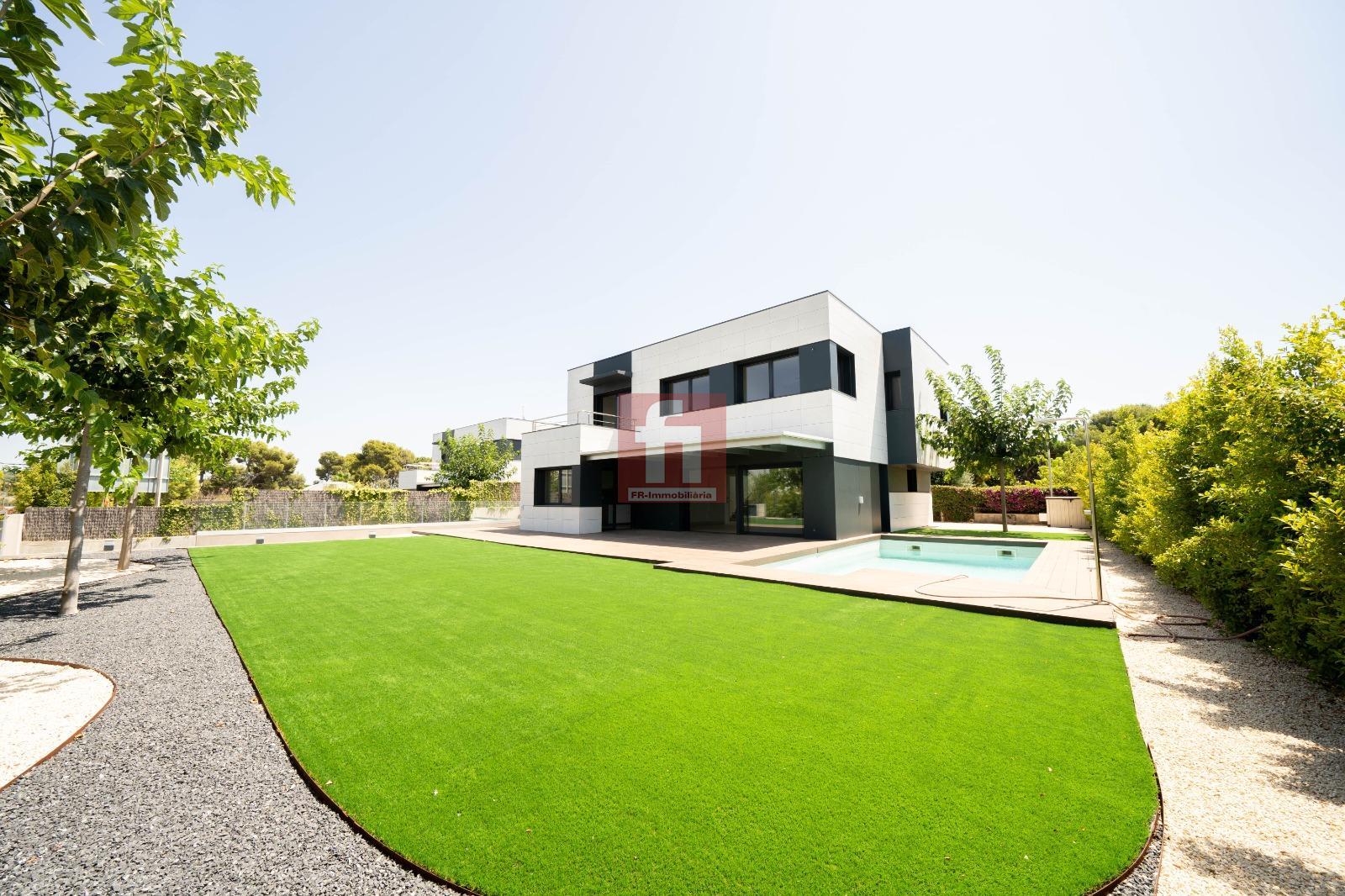 For sale of chalet in Sant Andreu de Llavaneres