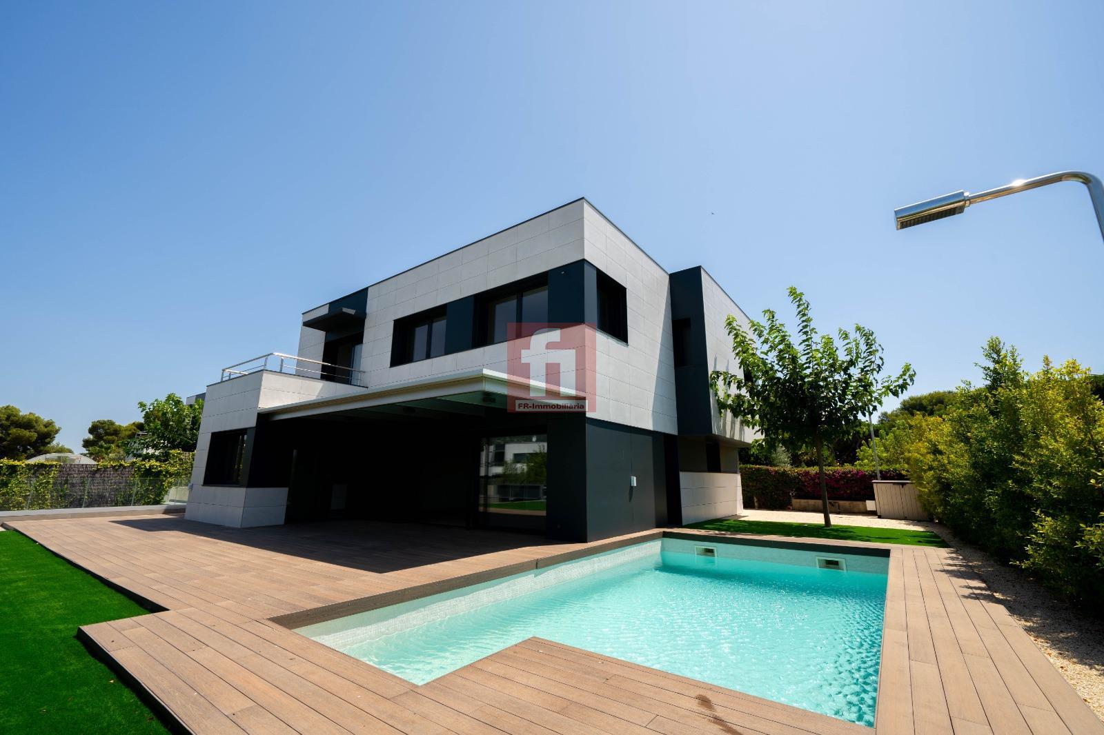 For sale of chalet in Sant Andreu de Llavaneres