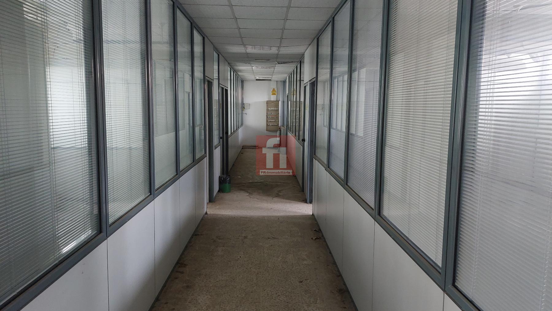 Miete von büro in
 Sabadell