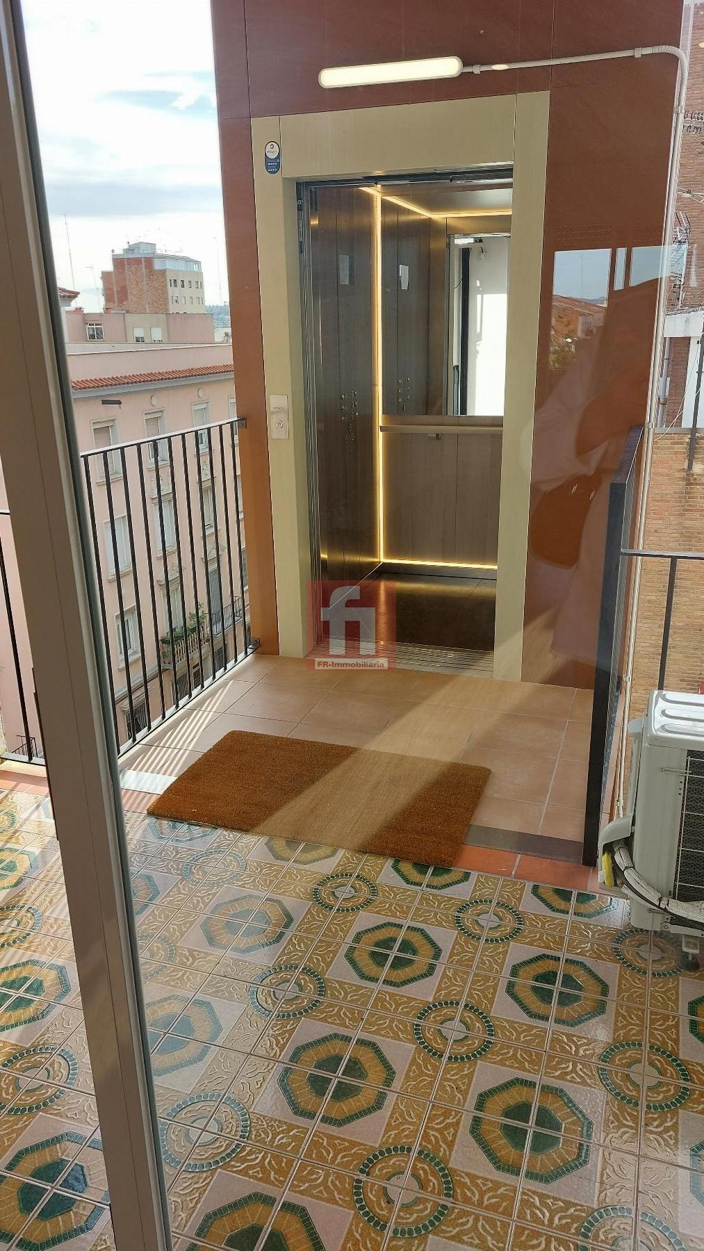 For sale of flat in Sabadell