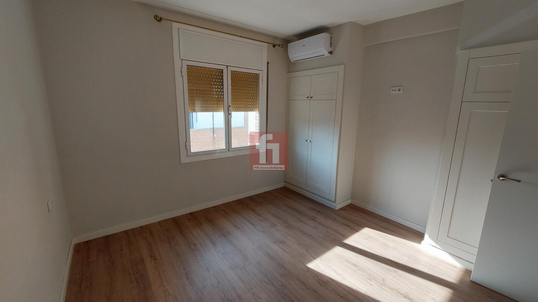 For sale of flat in Sabadell