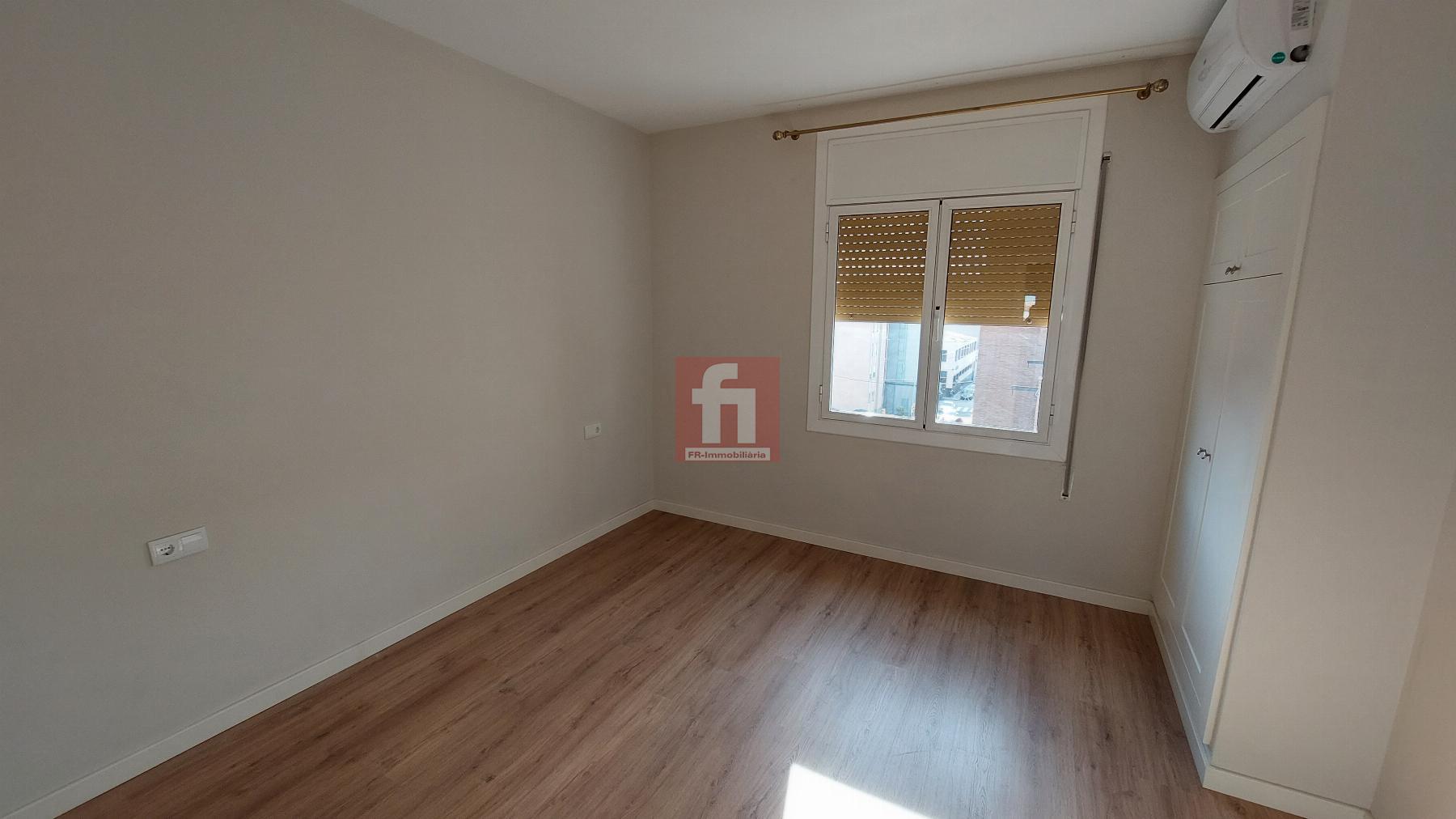 For sale of flat in Sabadell