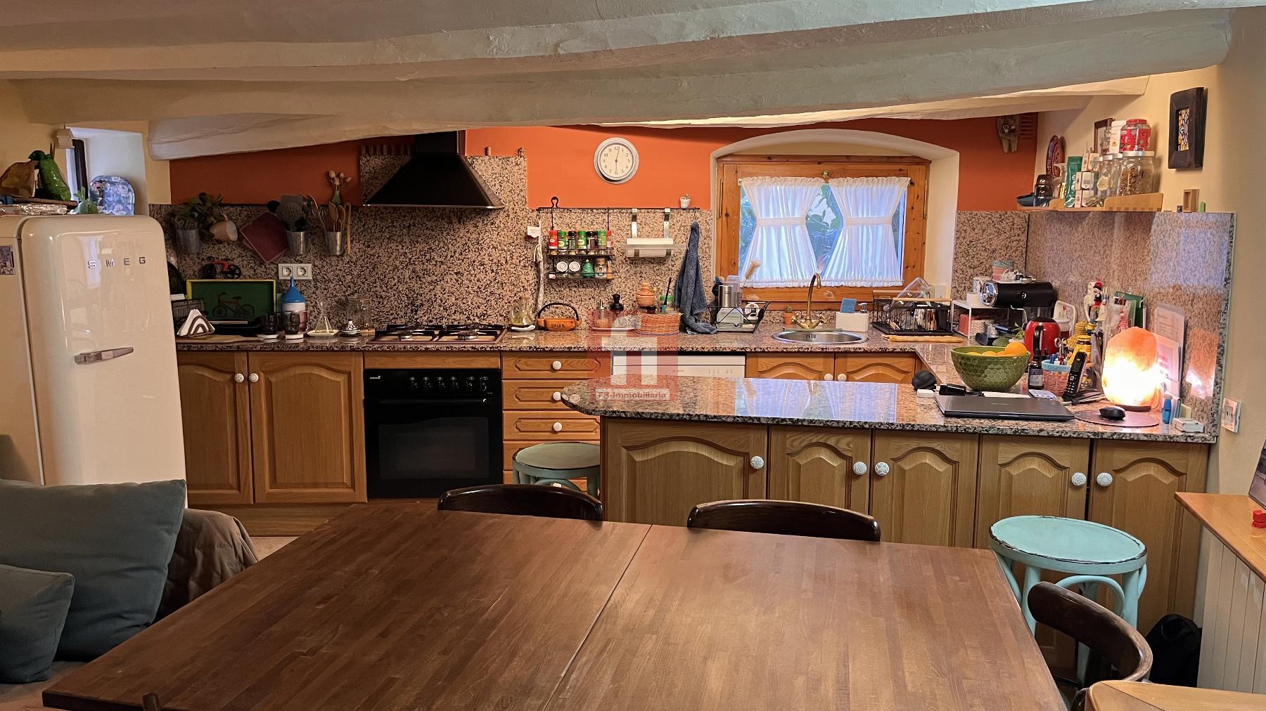 For sale of house in Torrelles de Foix