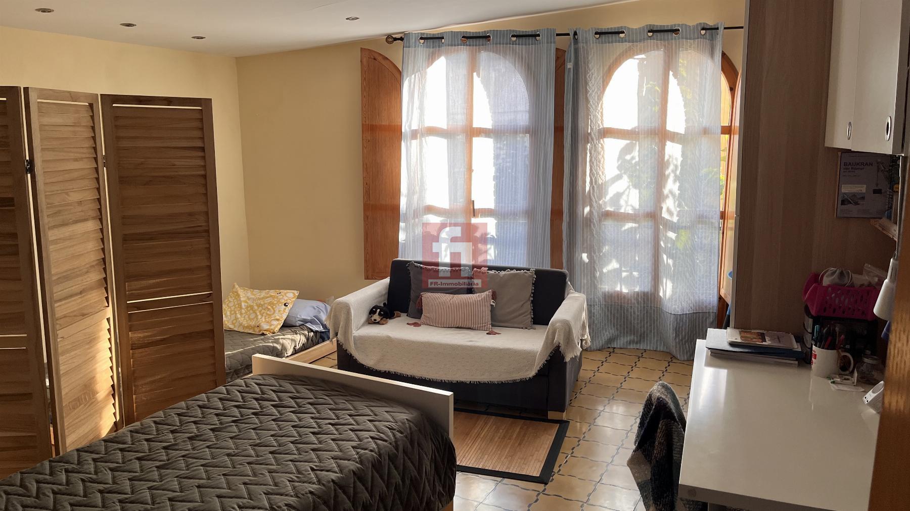 For sale of house in Torrelles de Foix