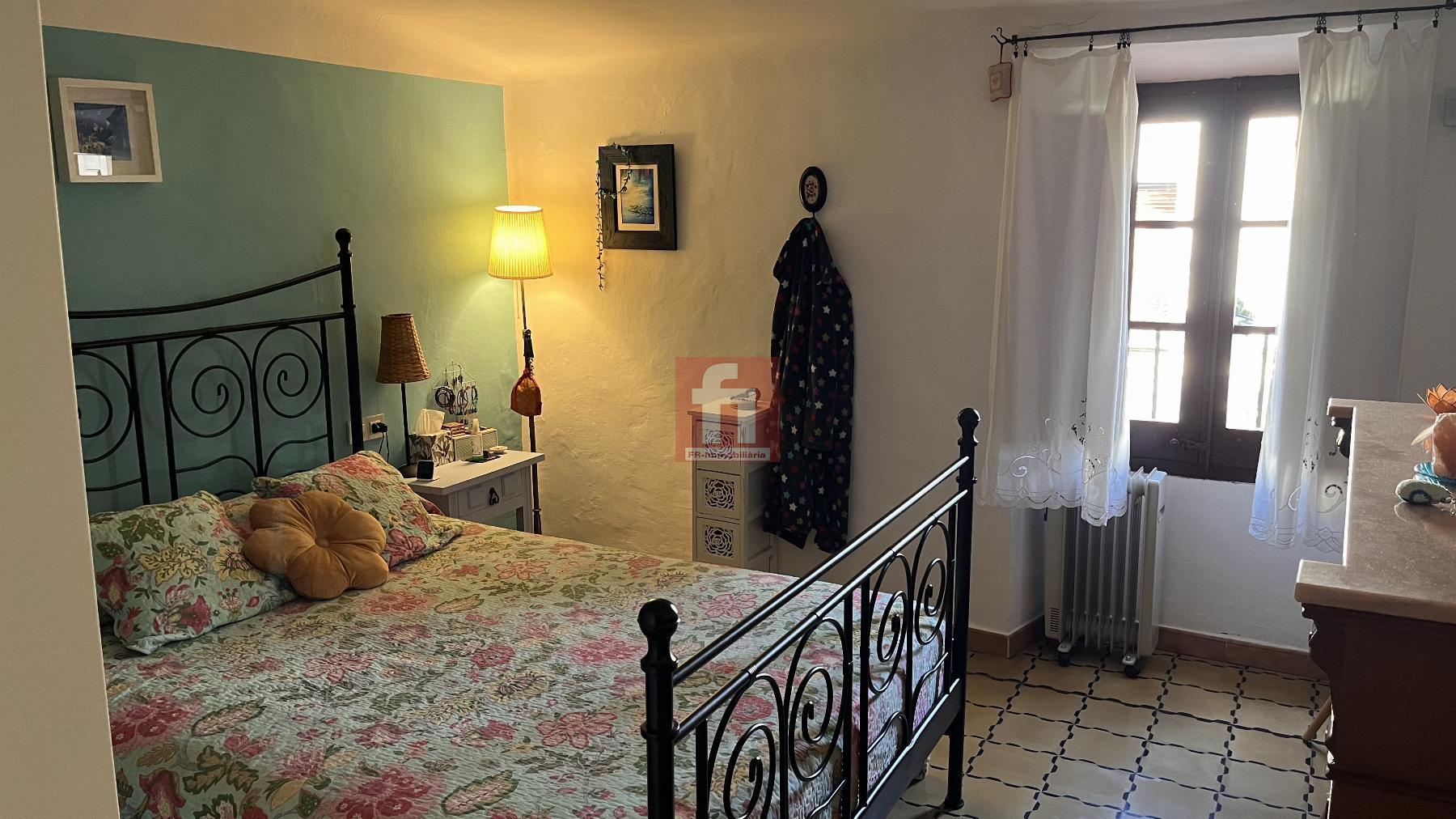 For sale of house in Torrelles de Foix