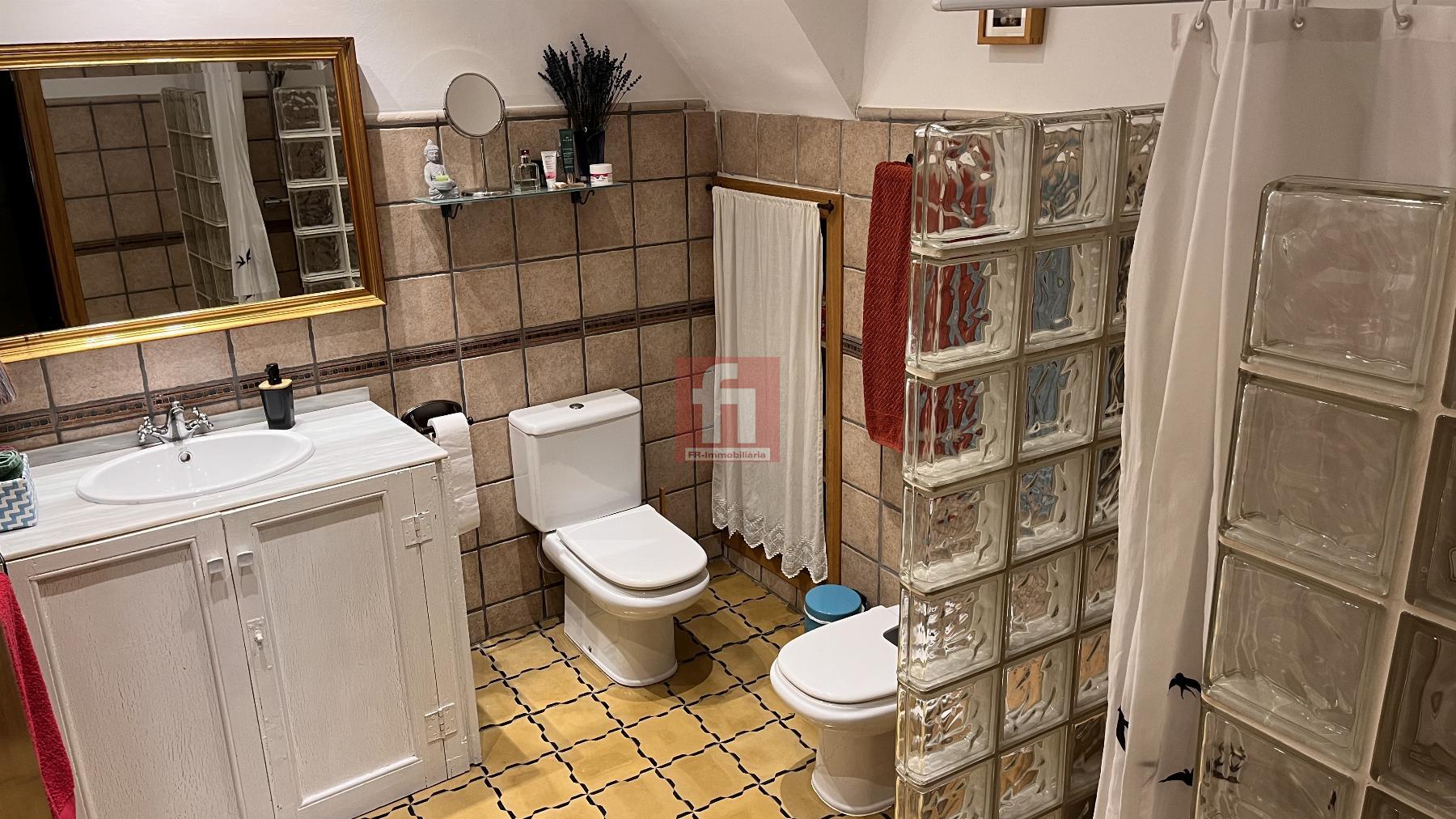 For sale of house in Torrelles de Foix