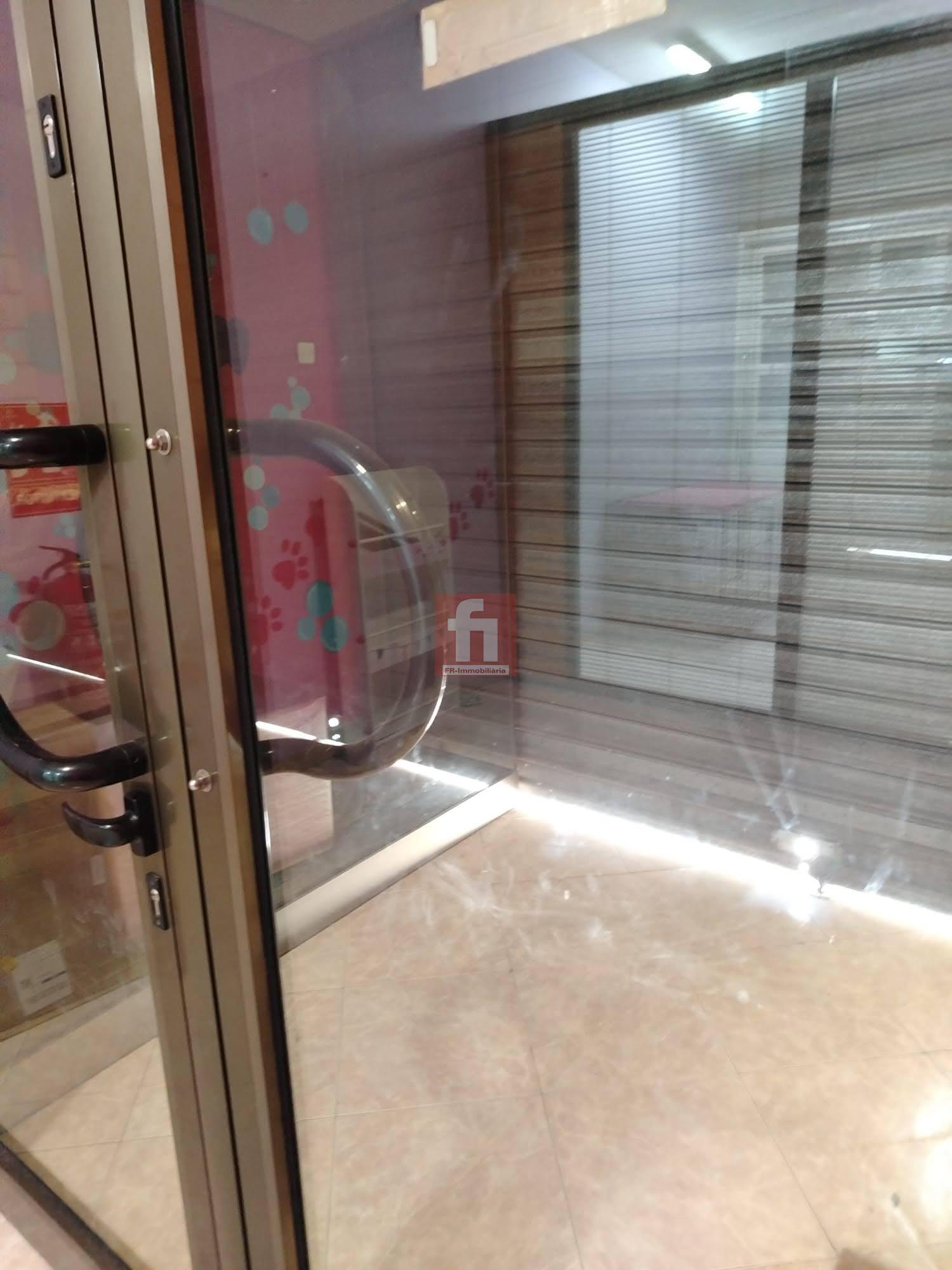 For rent of commercial in Arboç l