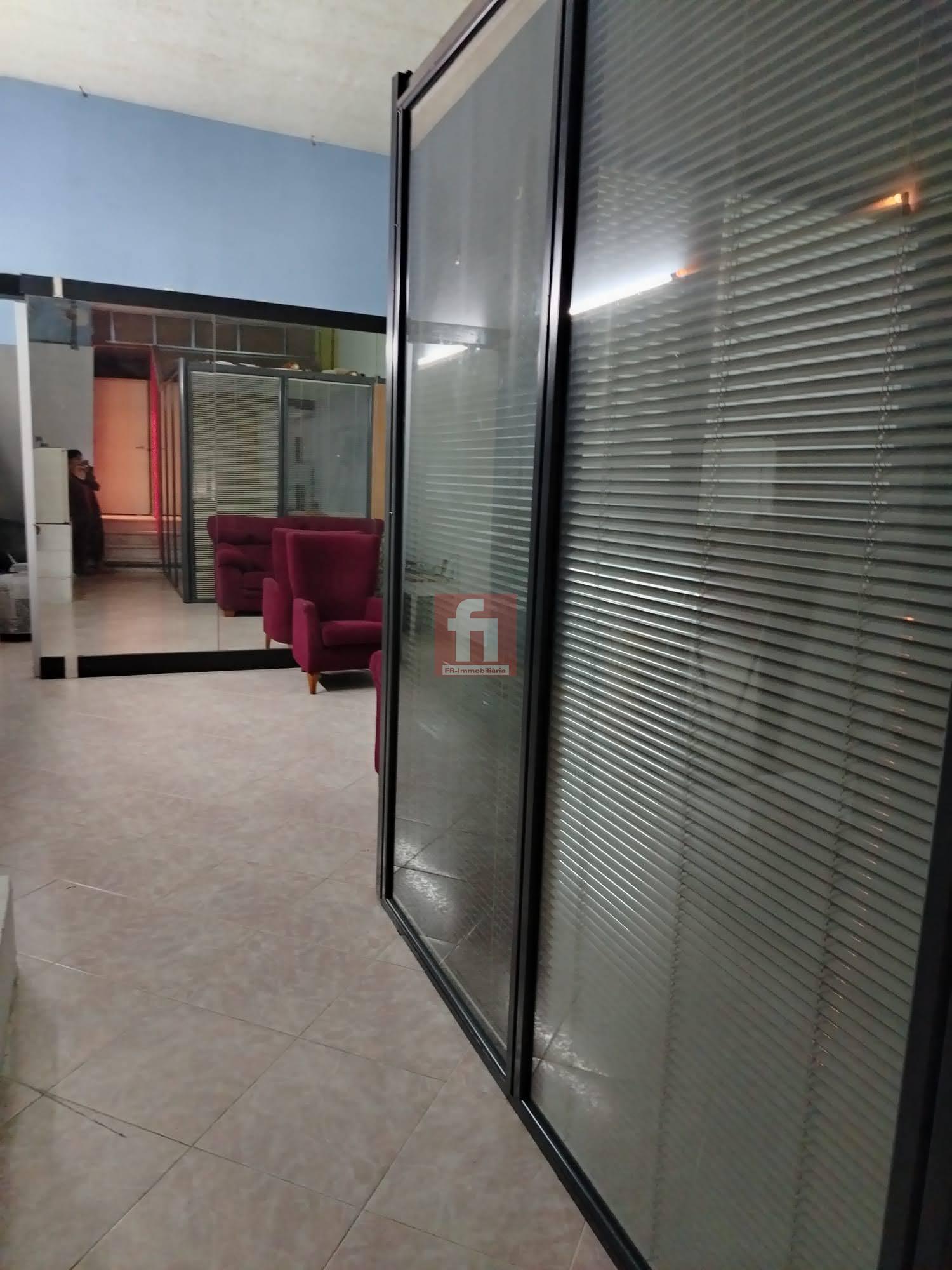 For rent of commercial in Arboç l