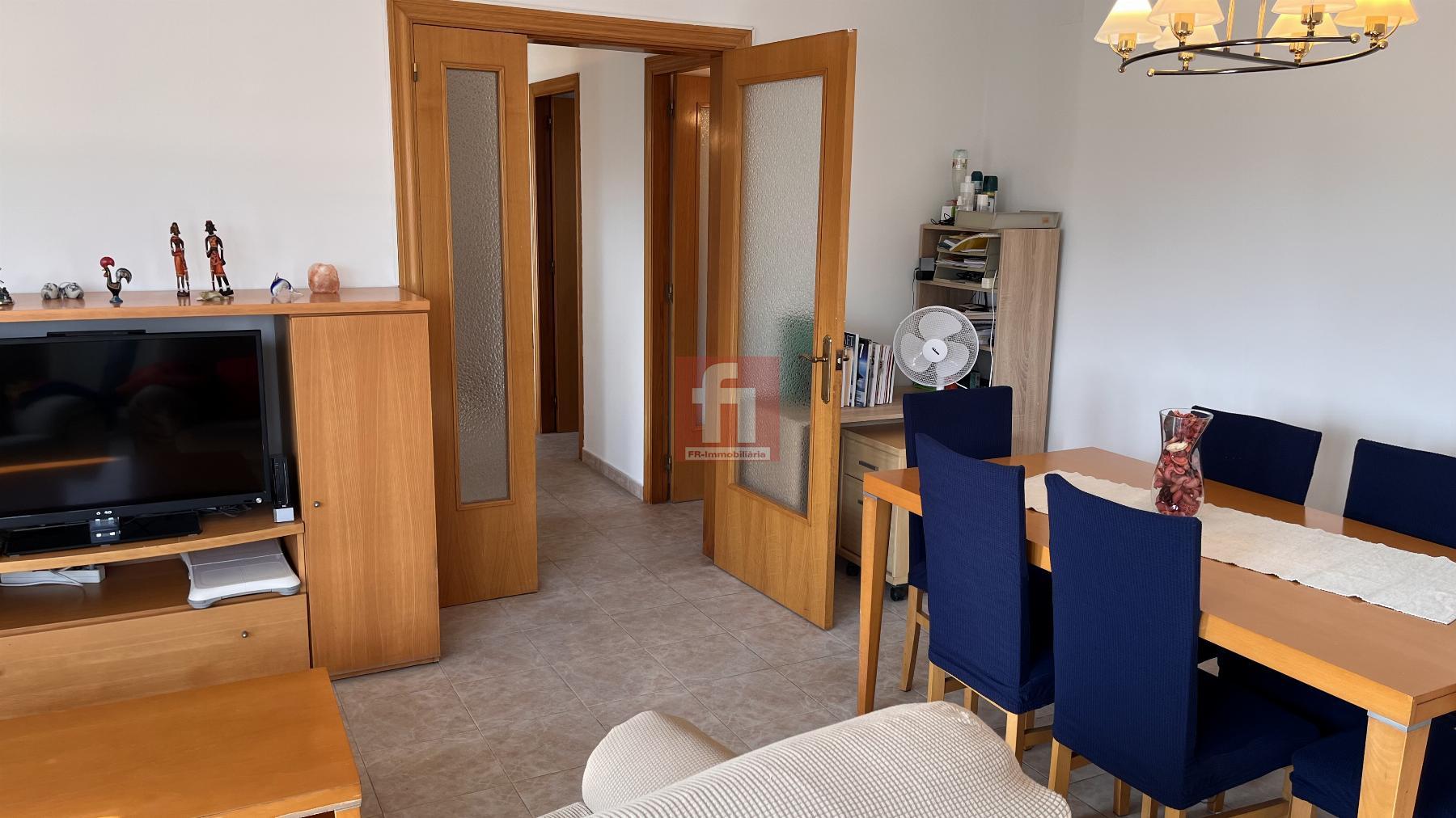 For sale of flat in Òdena