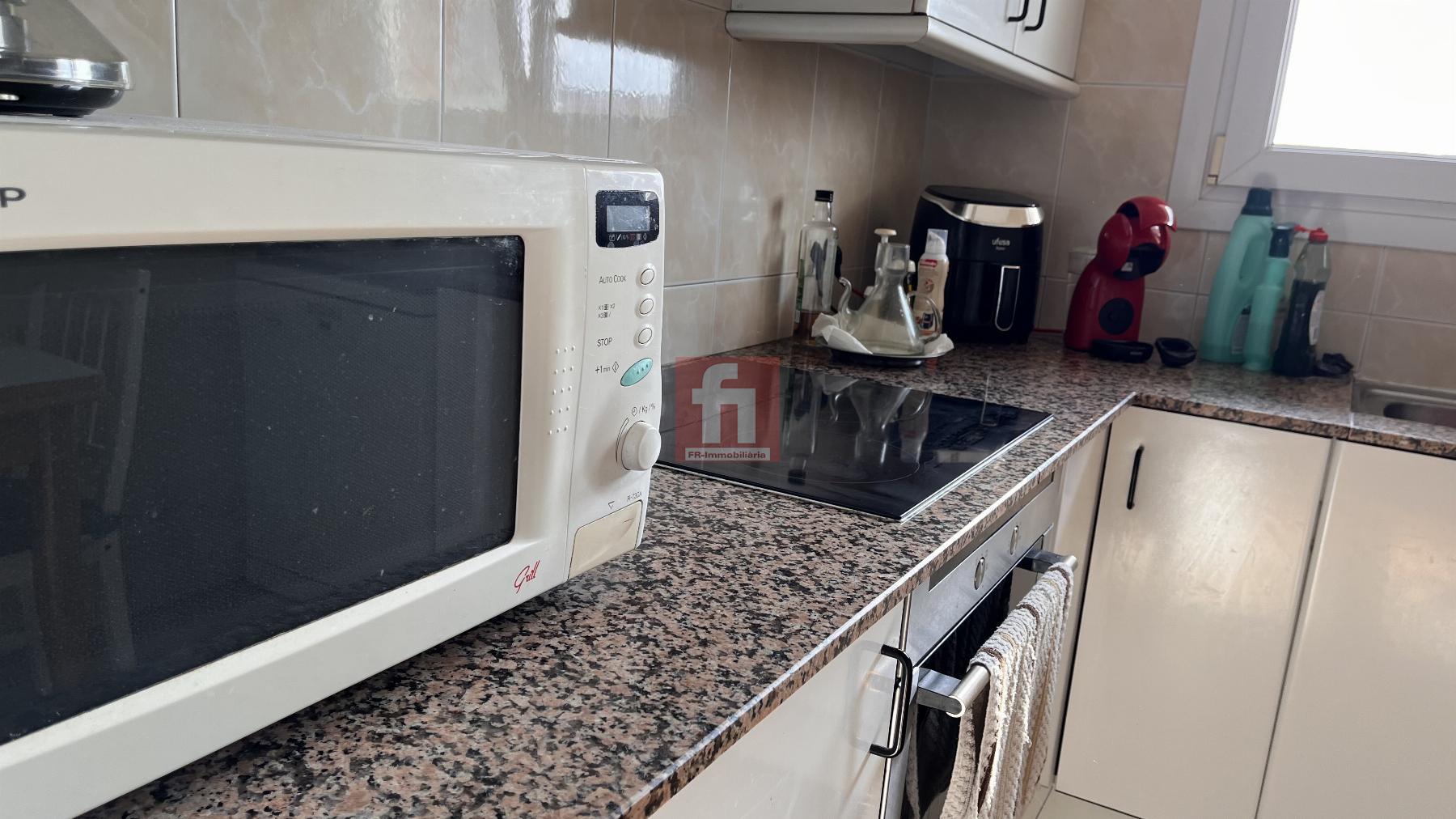 For sale of flat in Òdena