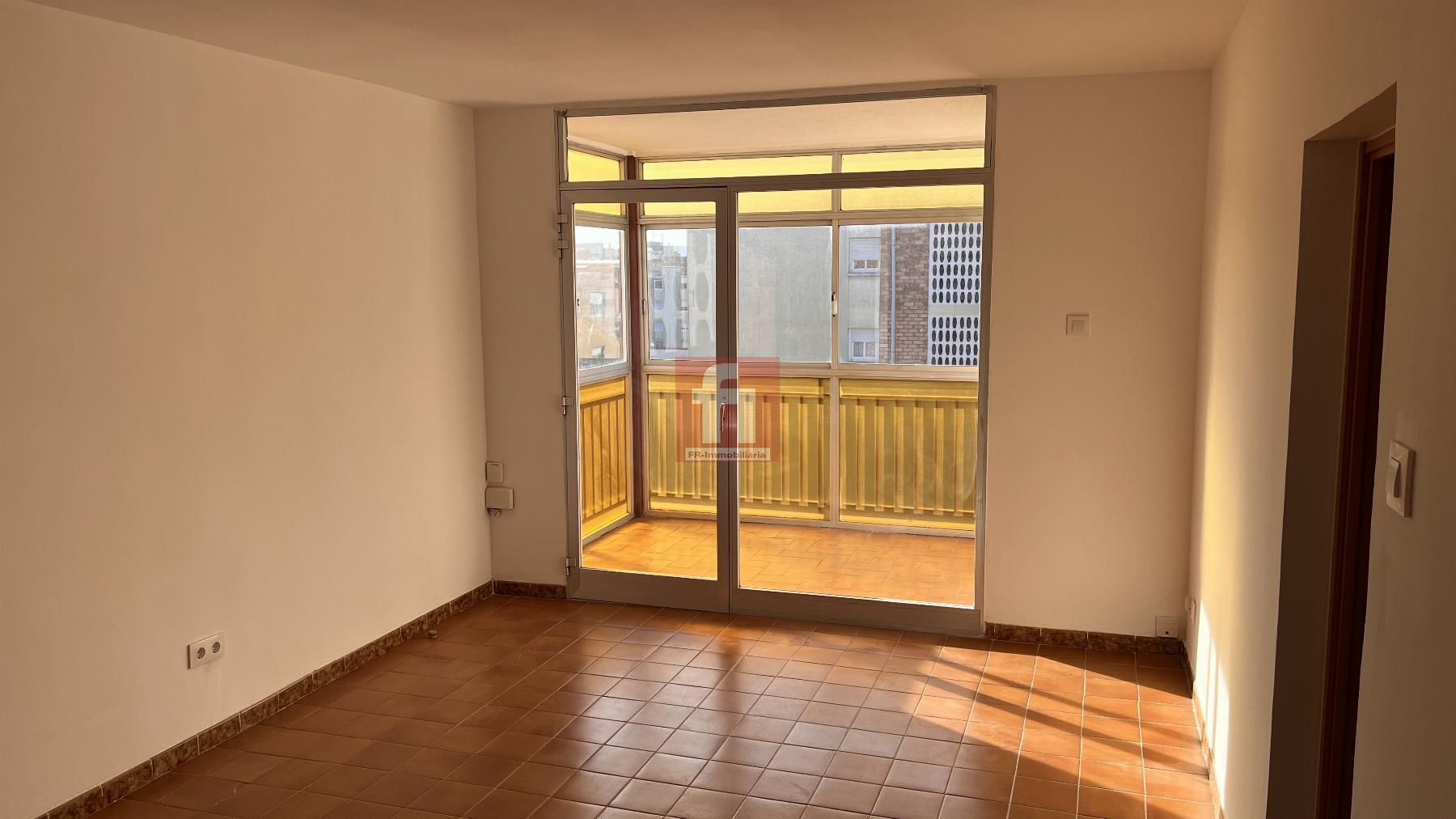 For sale of flat in Vilafranca del Penedès