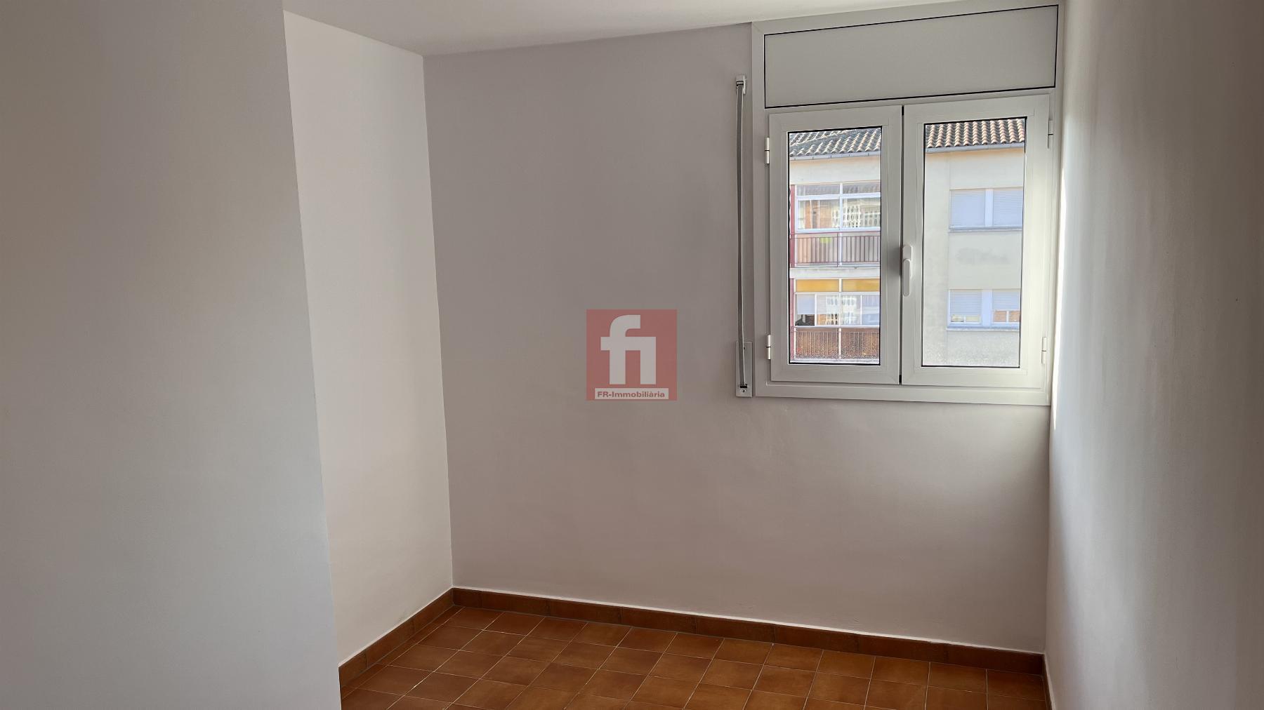 For sale of flat in Vilafranca del Penedès