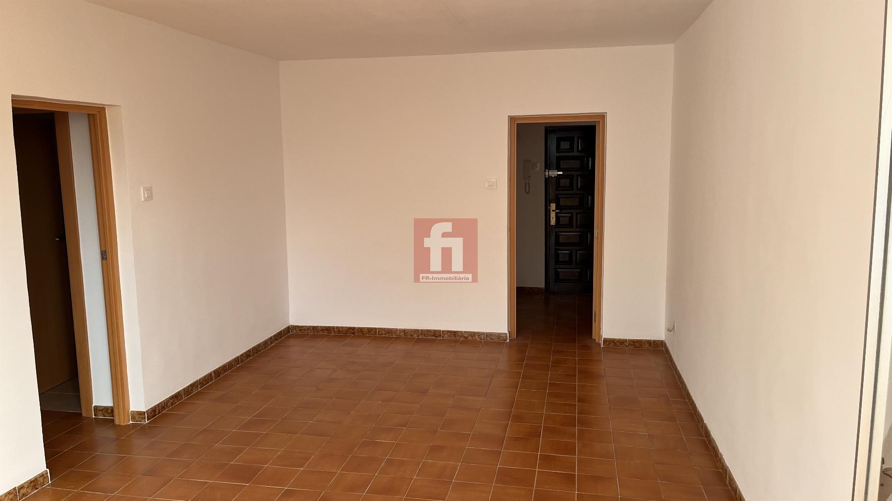For sale of flat in Vilafranca del Penedès