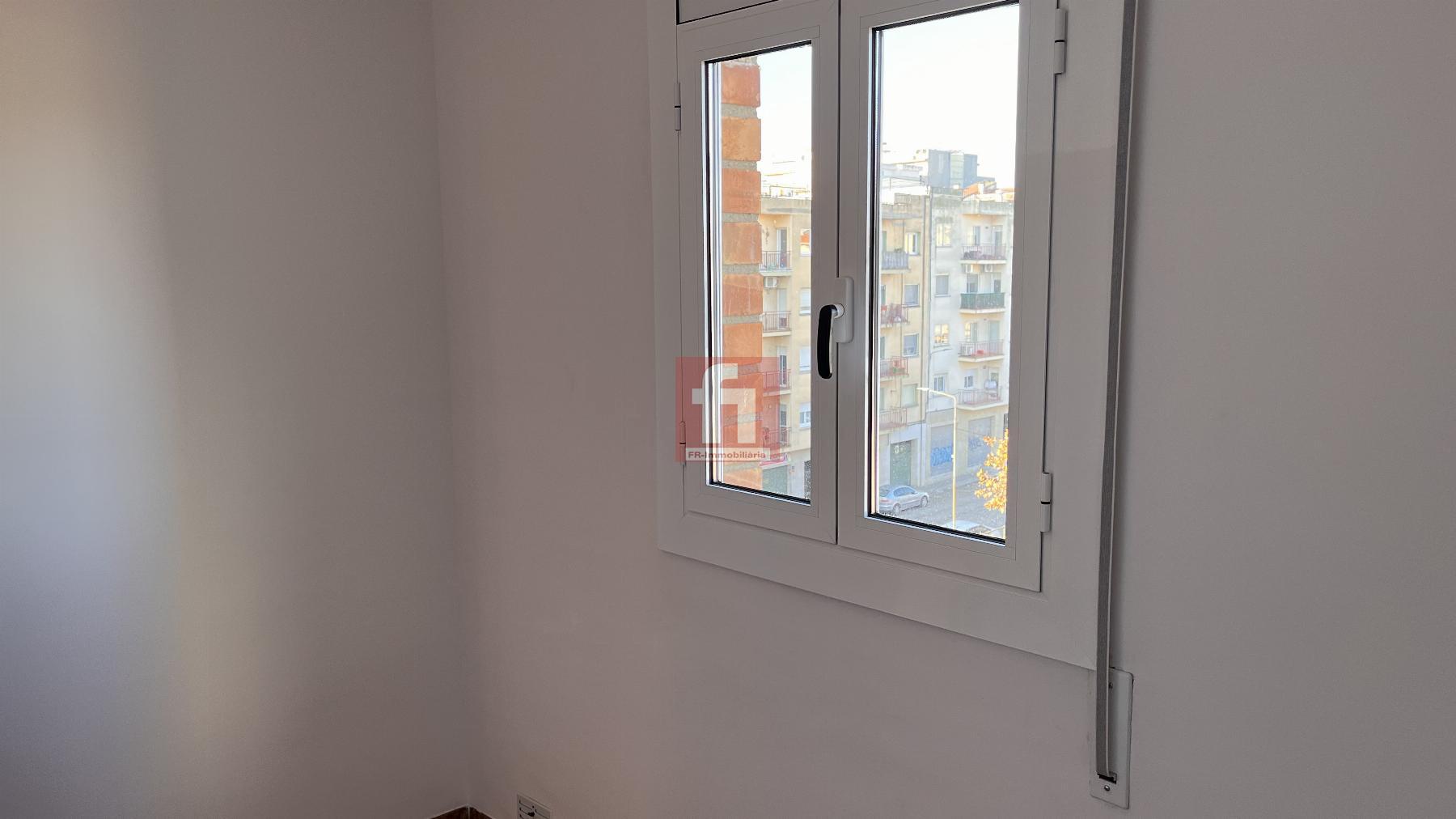 For sale of flat in Vilafranca del Penedès