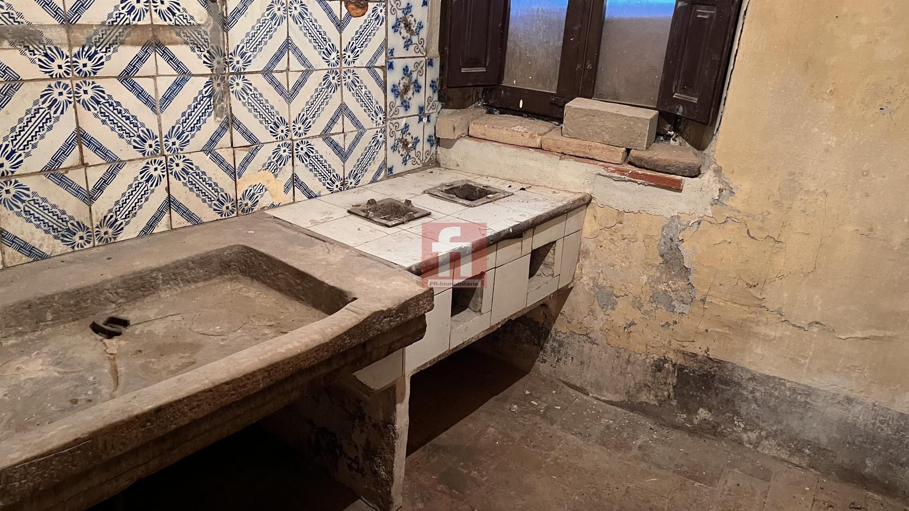 For sale of house in Vallclara