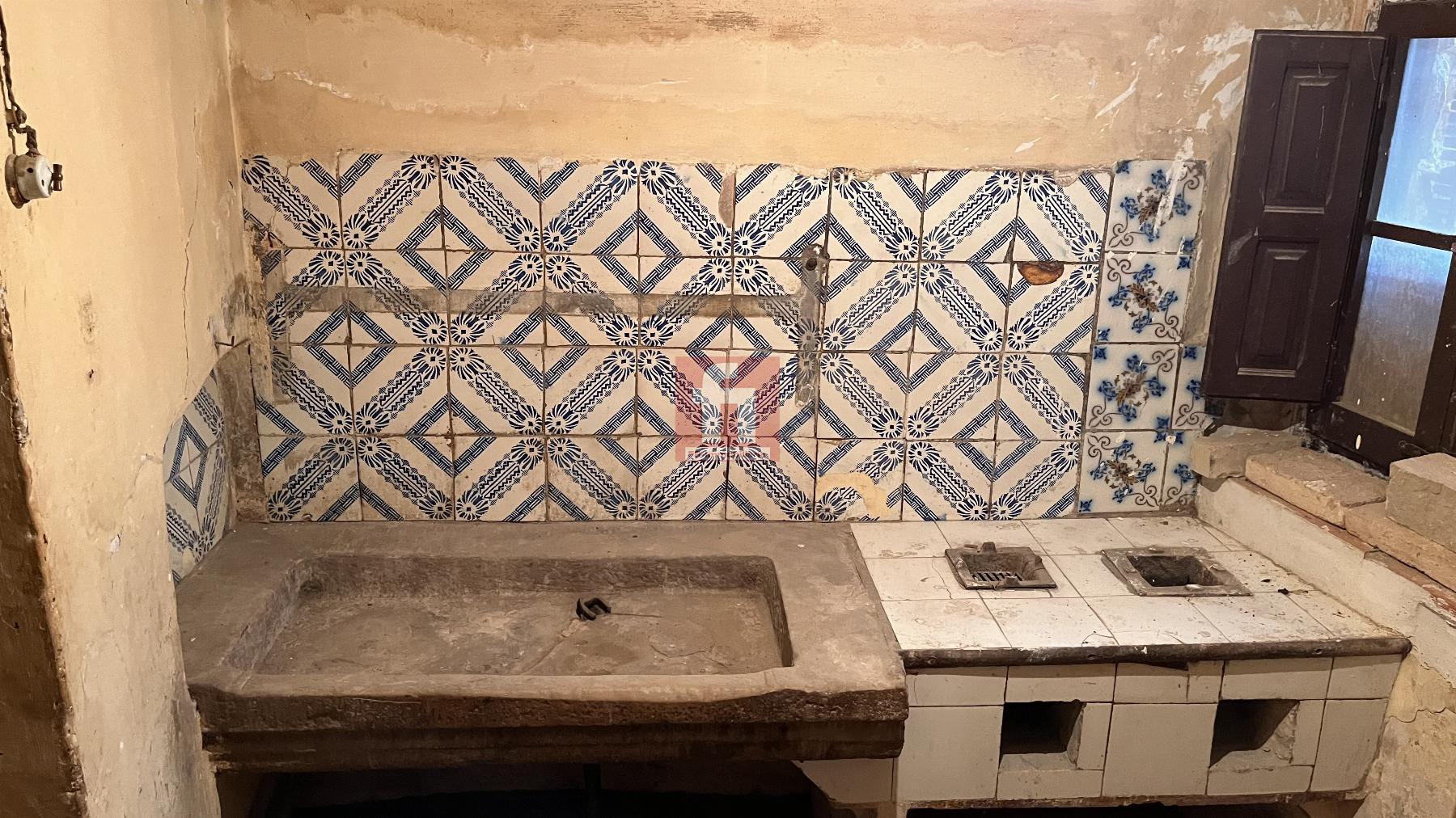For sale of house in Vallclara