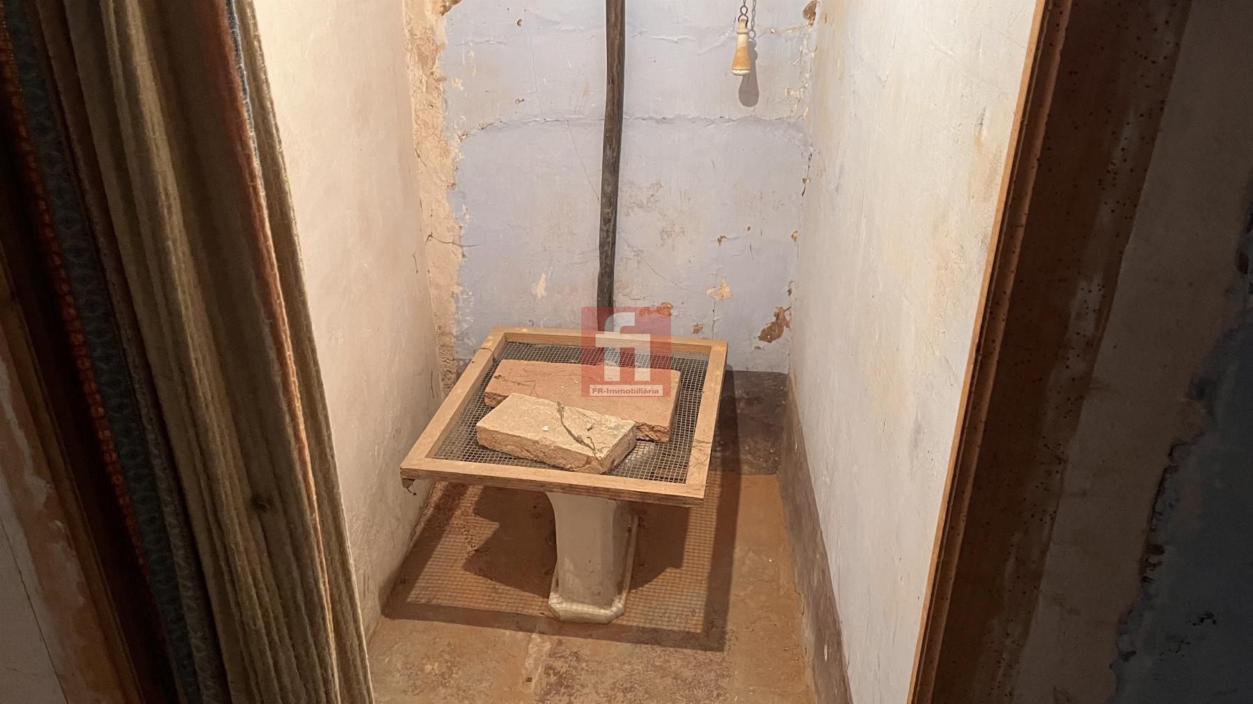 For sale of house in Vallclara
