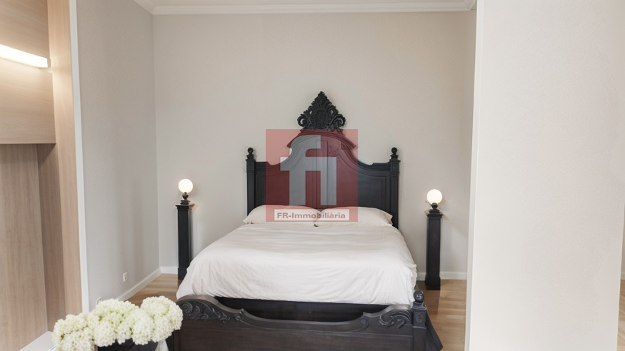 For sale of house in Vallclara