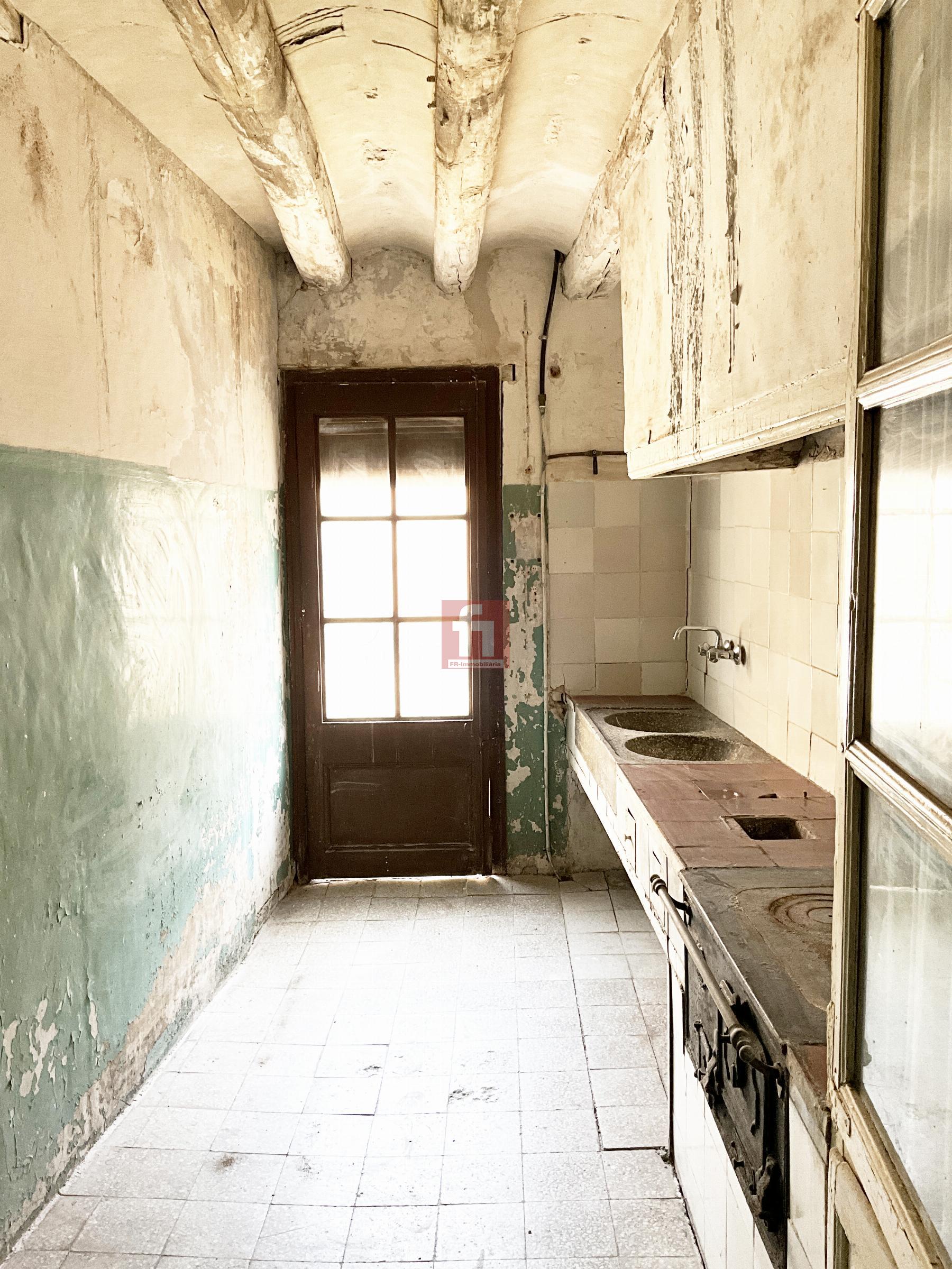 For sale of house in Rocafort de Queralt