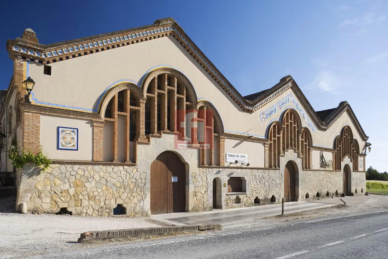 For sale of house in Rocafort de Queralt