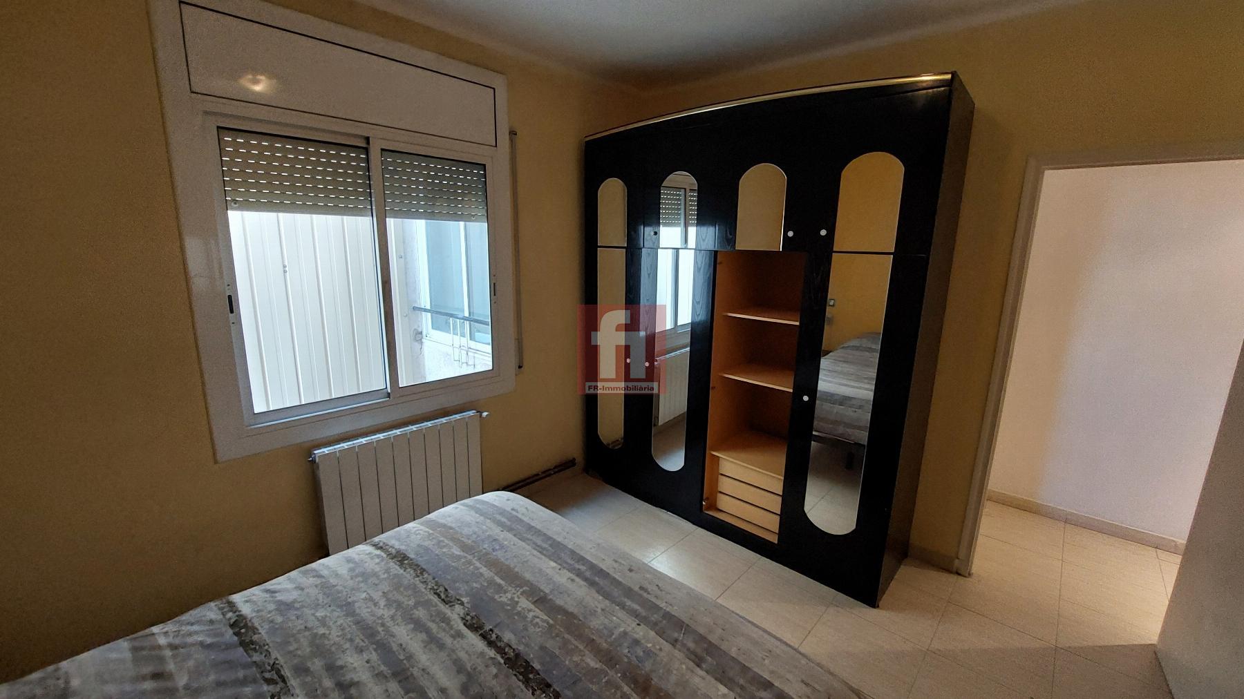 For sale of flat in Terrassa
