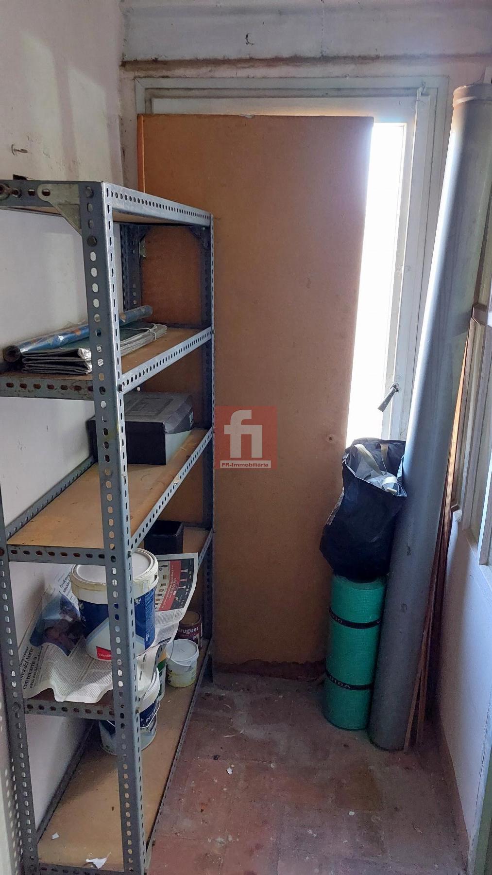 For sale of flat in Terrassa