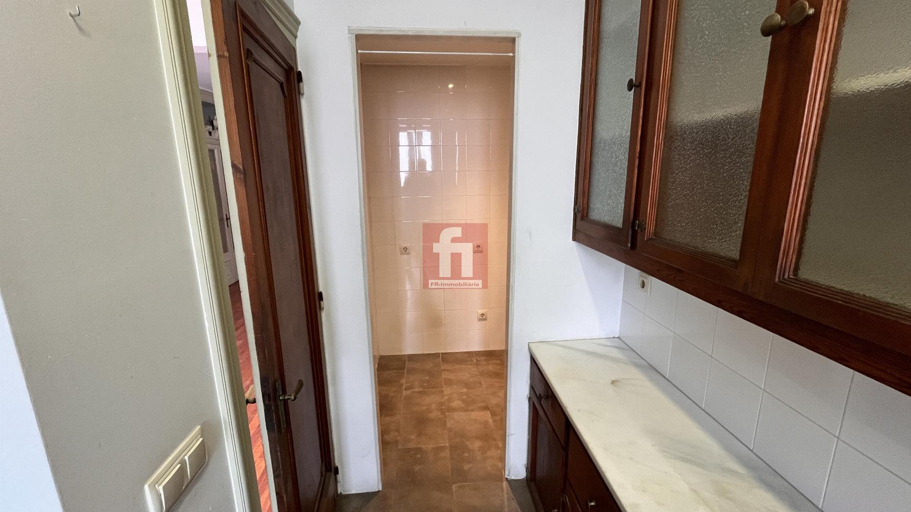 For sale of flat in Igualada