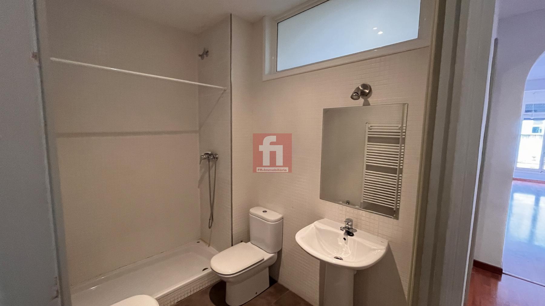 For sale of flat in Igualada