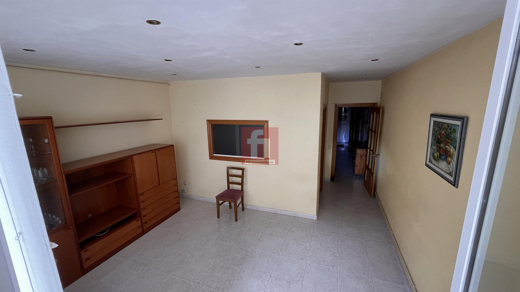 For sale of building in Vilafranca del Penedès