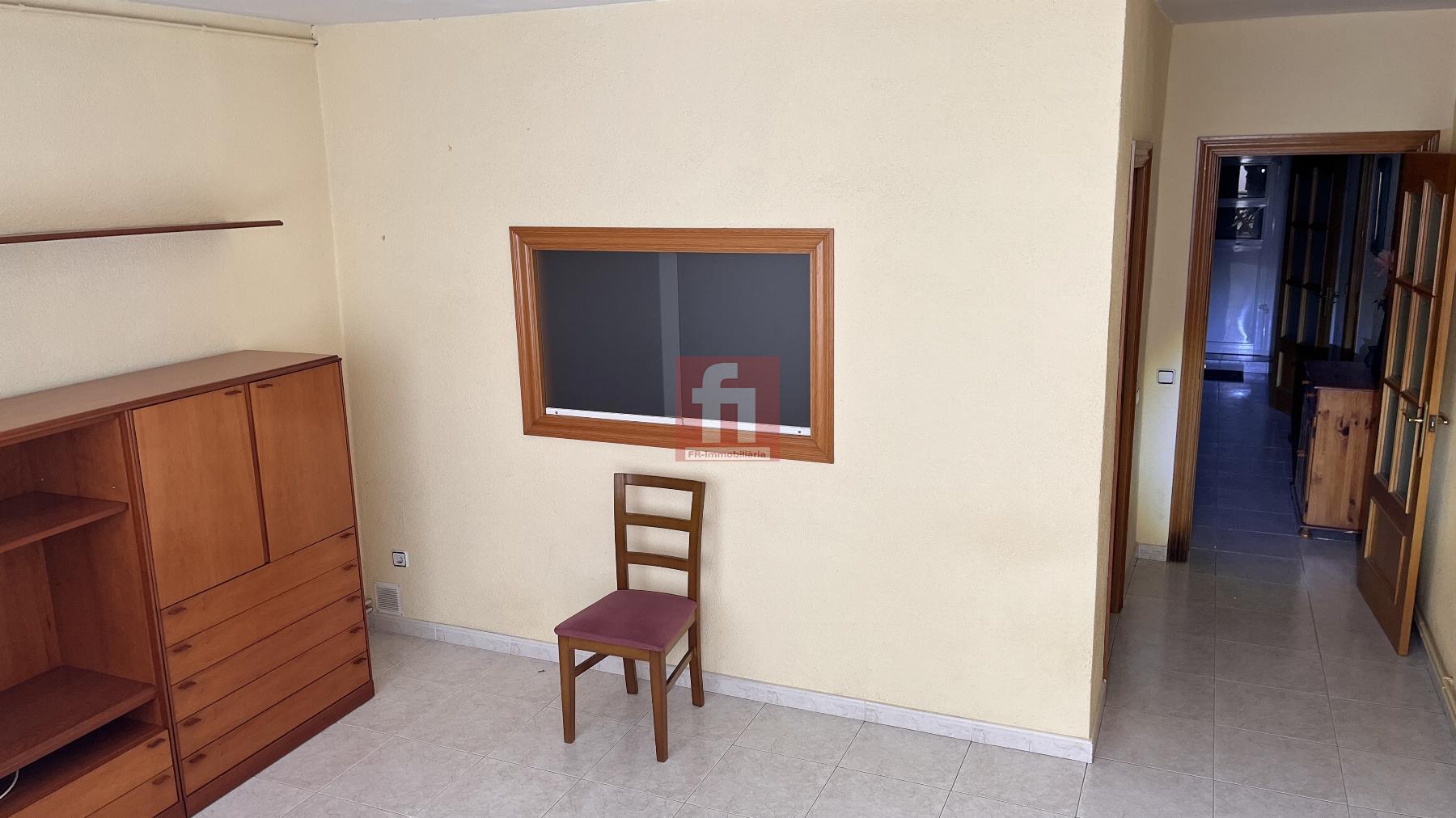 For sale of building in Vilafranca del Penedès