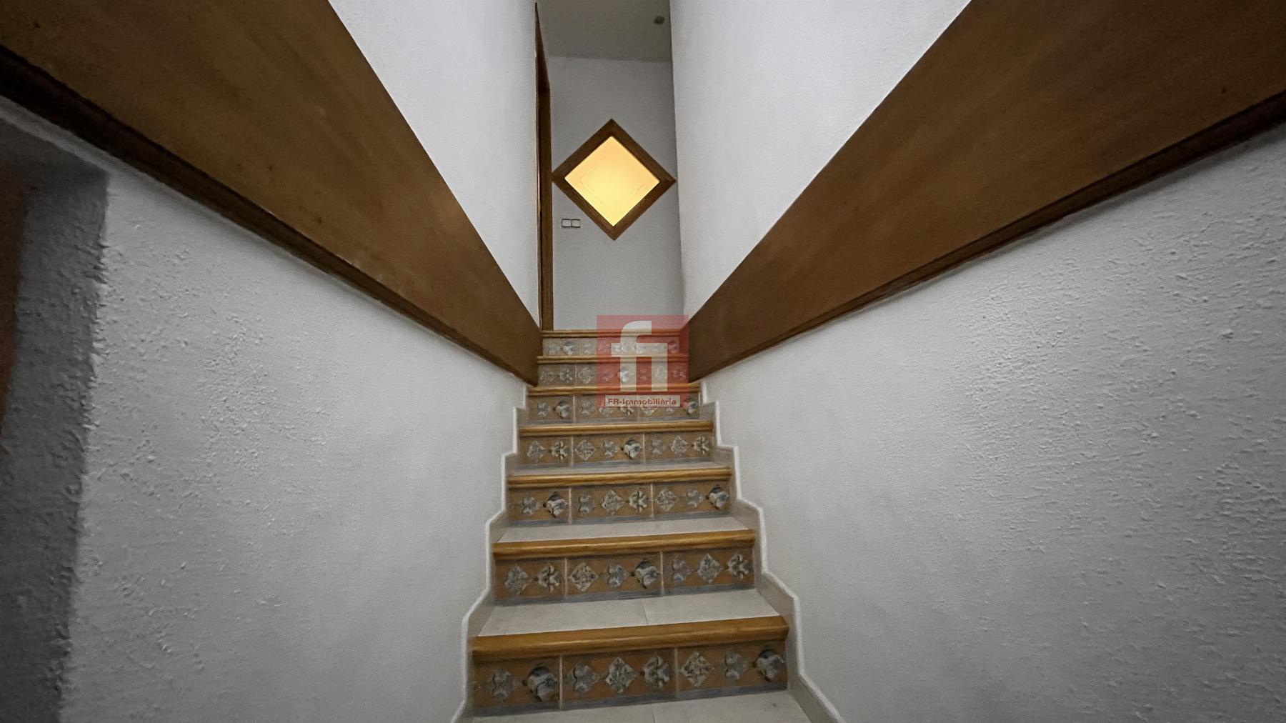 For sale of building in Vilafranca del Penedès