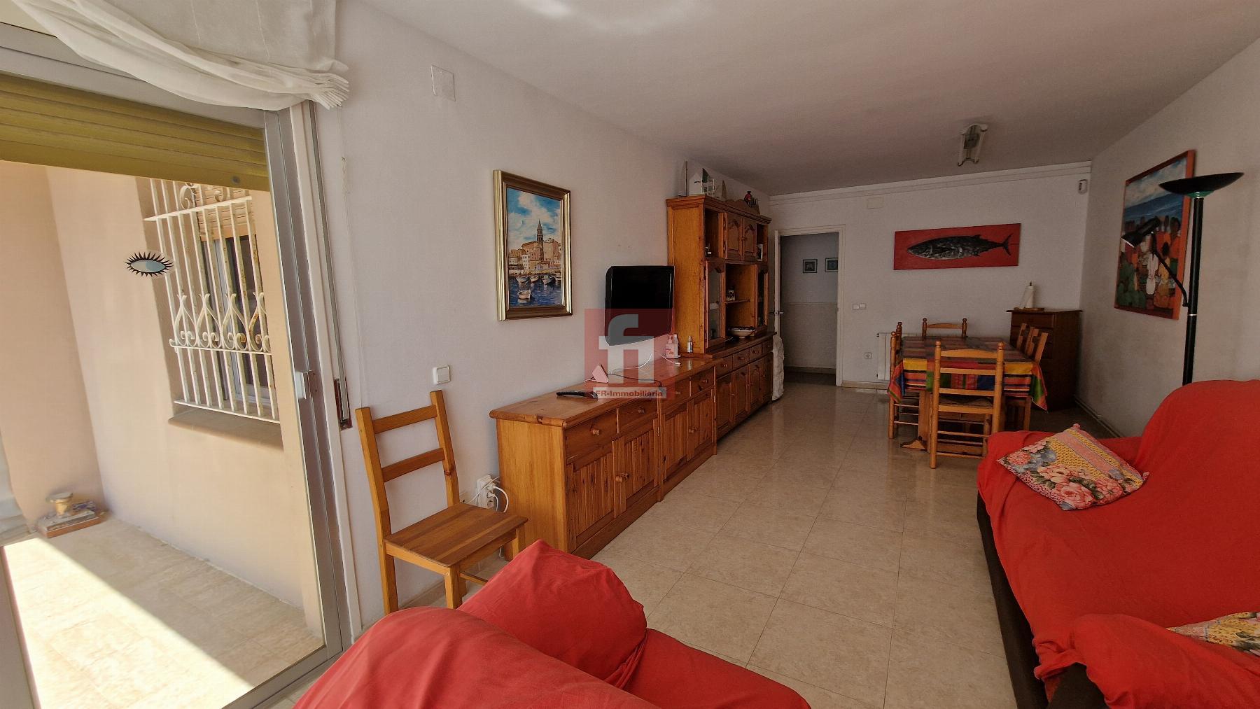 For sale of flat in Palamós