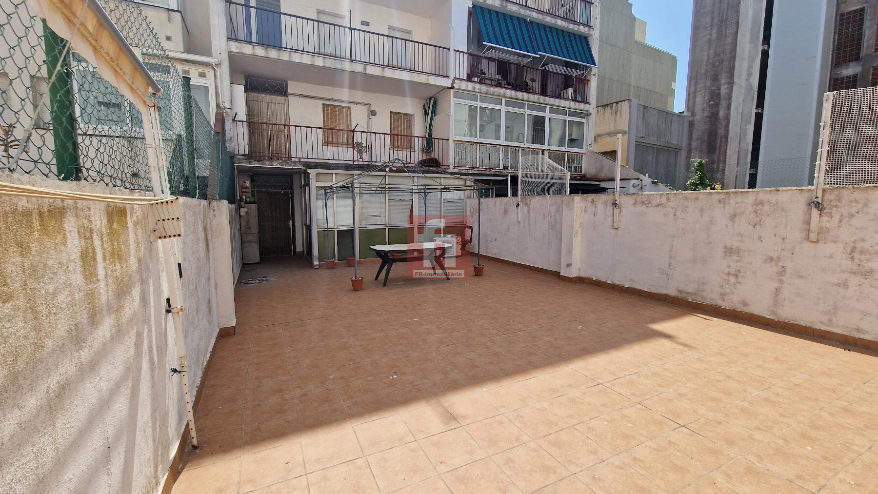 For sale of flat in Palamós