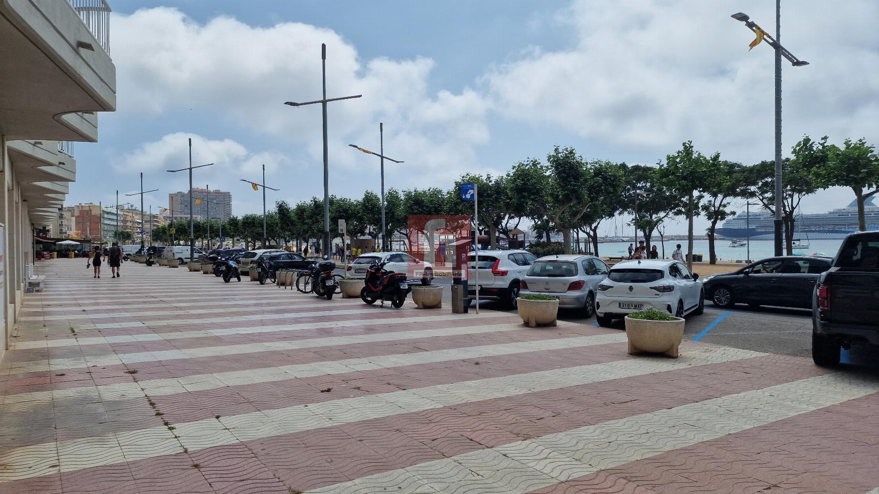 For sale of flat in Palamós