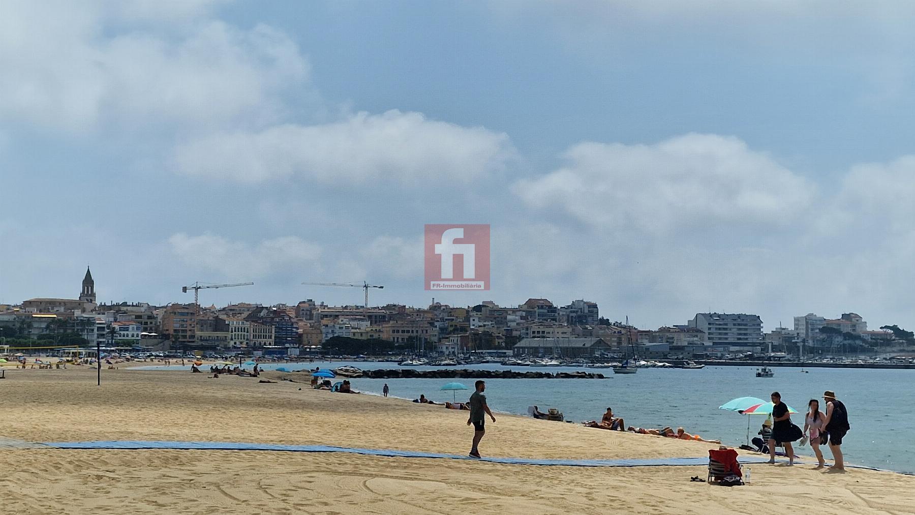 For sale of flat in Palamós
