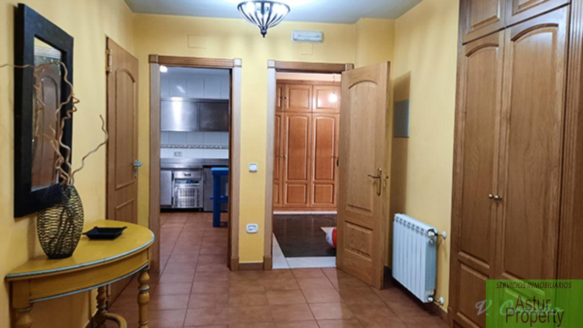 For sale of chalet in Gijón