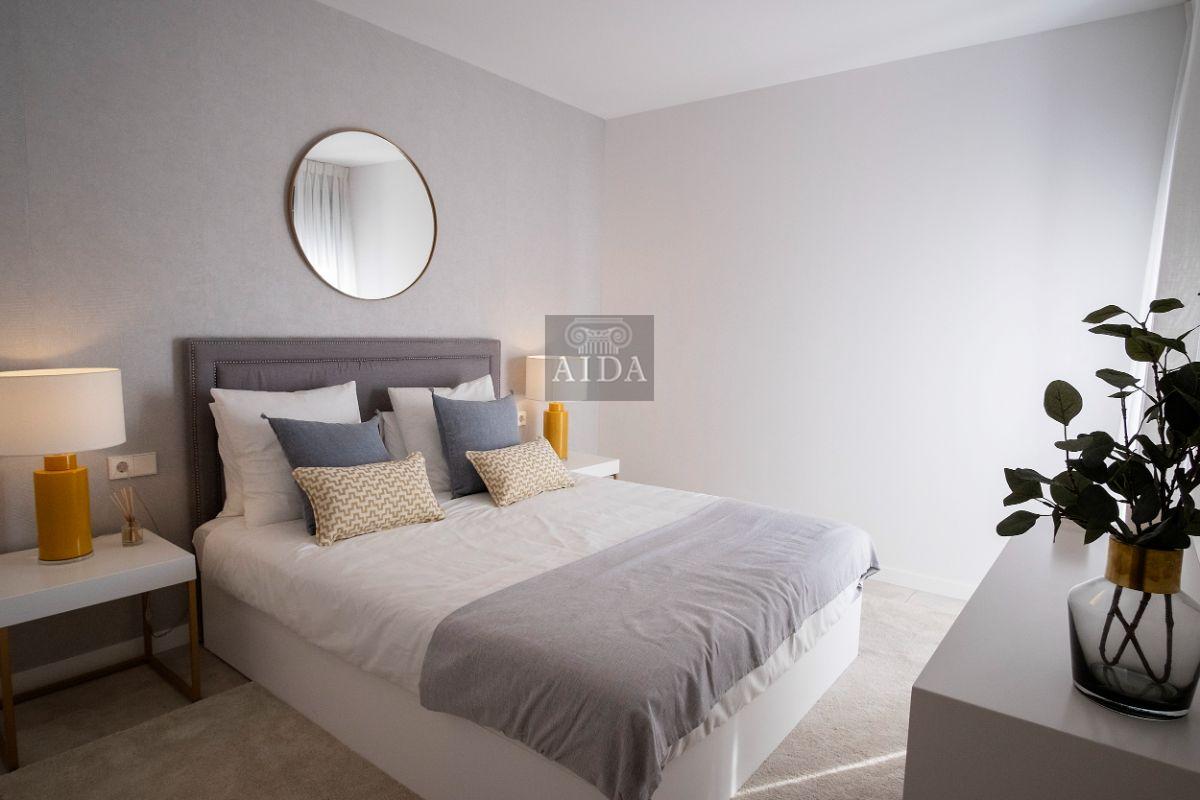 Venta de piso en Estepona