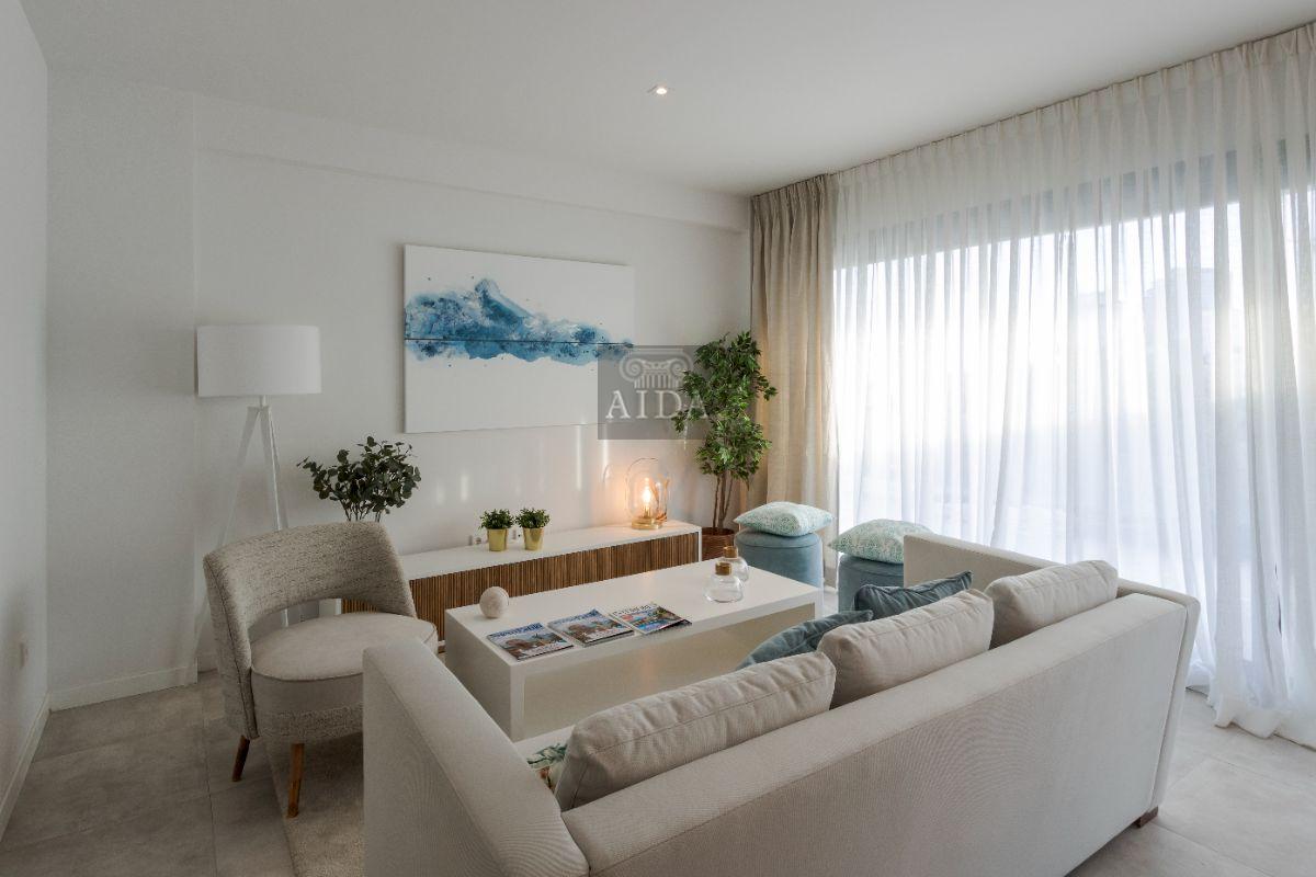 For sale of flat in Estepona
